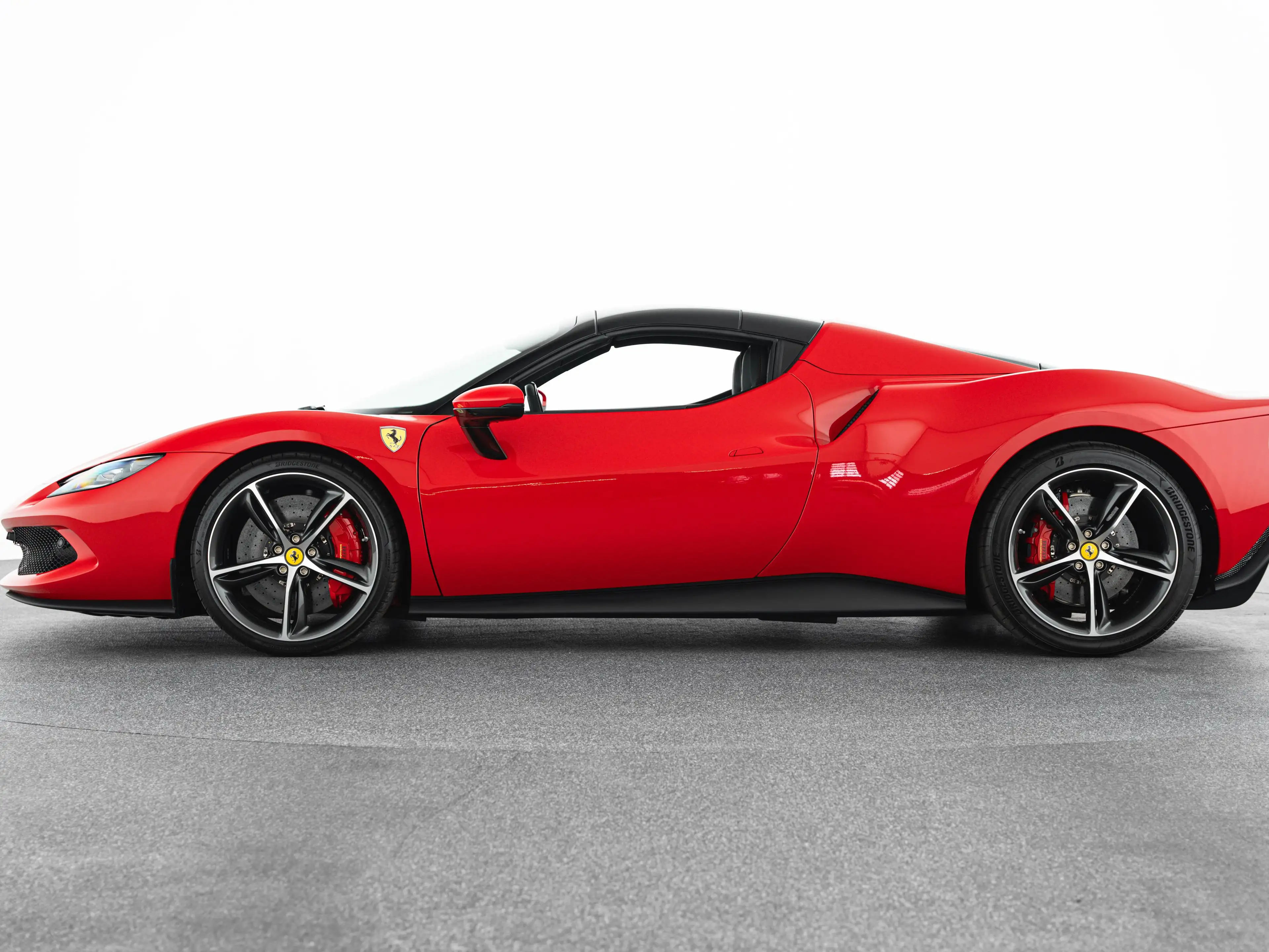 Ferrari 296 GTS Roadster PHEV F1 DCT — photo 8