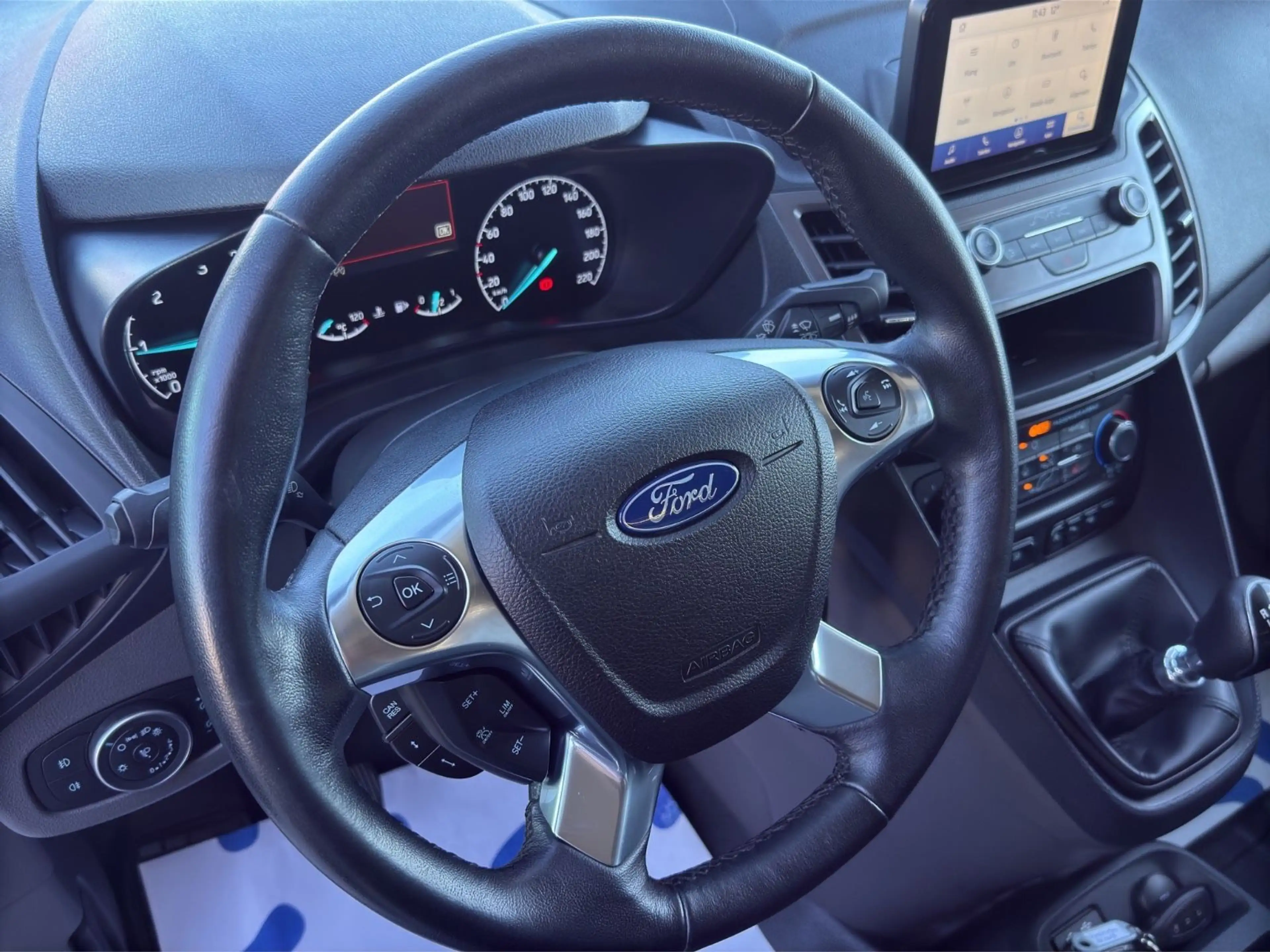 Ford Transit Connect Kasten 240 L2 SORTIMO AHK DAB — photo 9