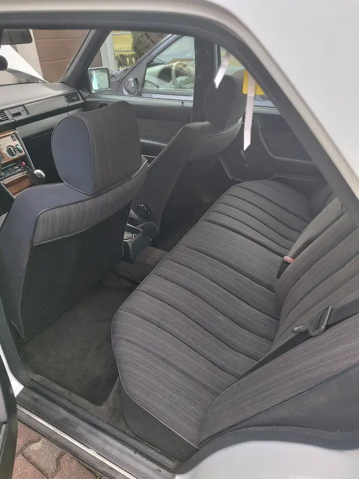 Mercedes-Benz E 230 230 E, foto 7