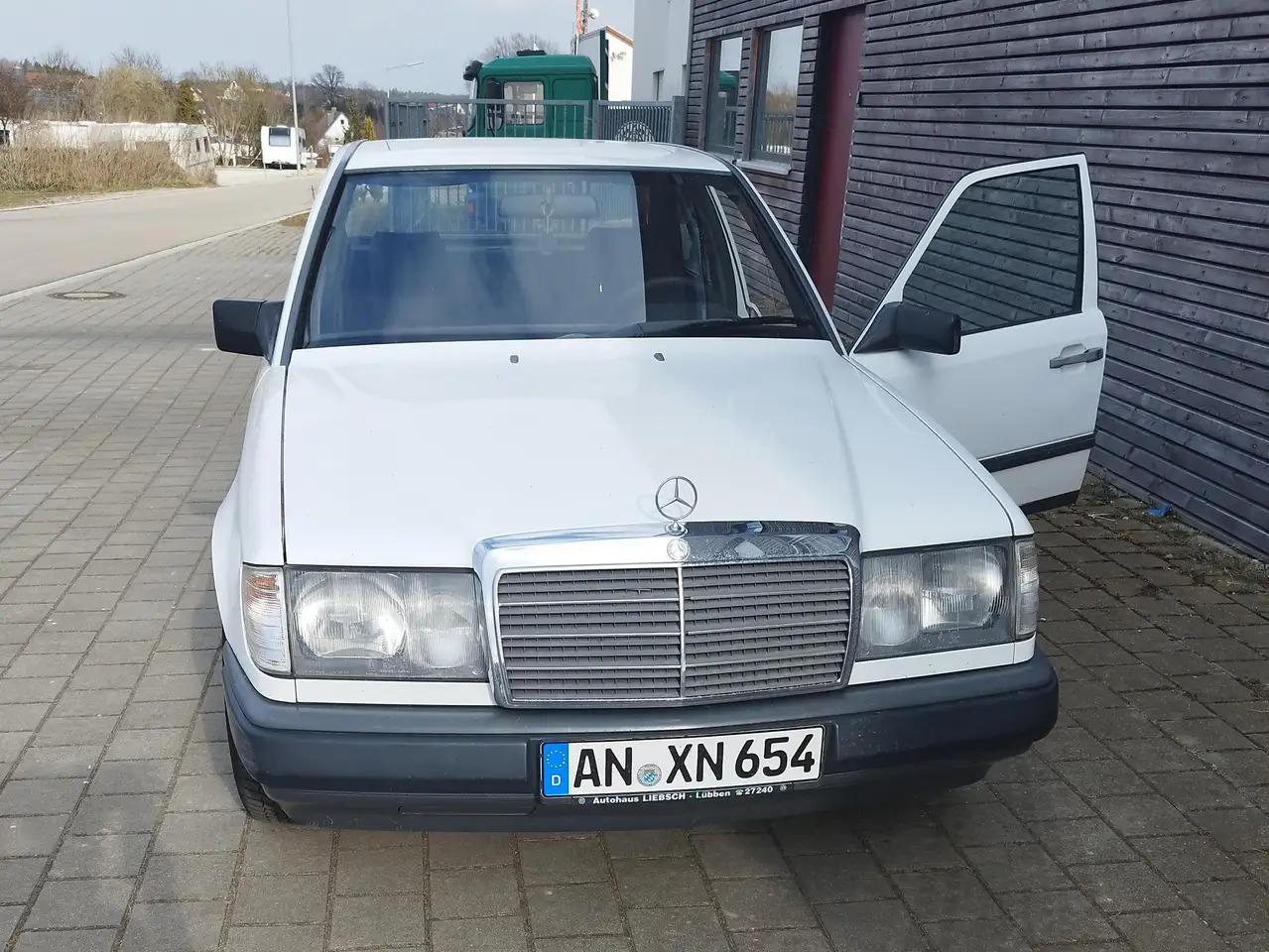 Mercedes-Benz E 230 230 E, foto 12
