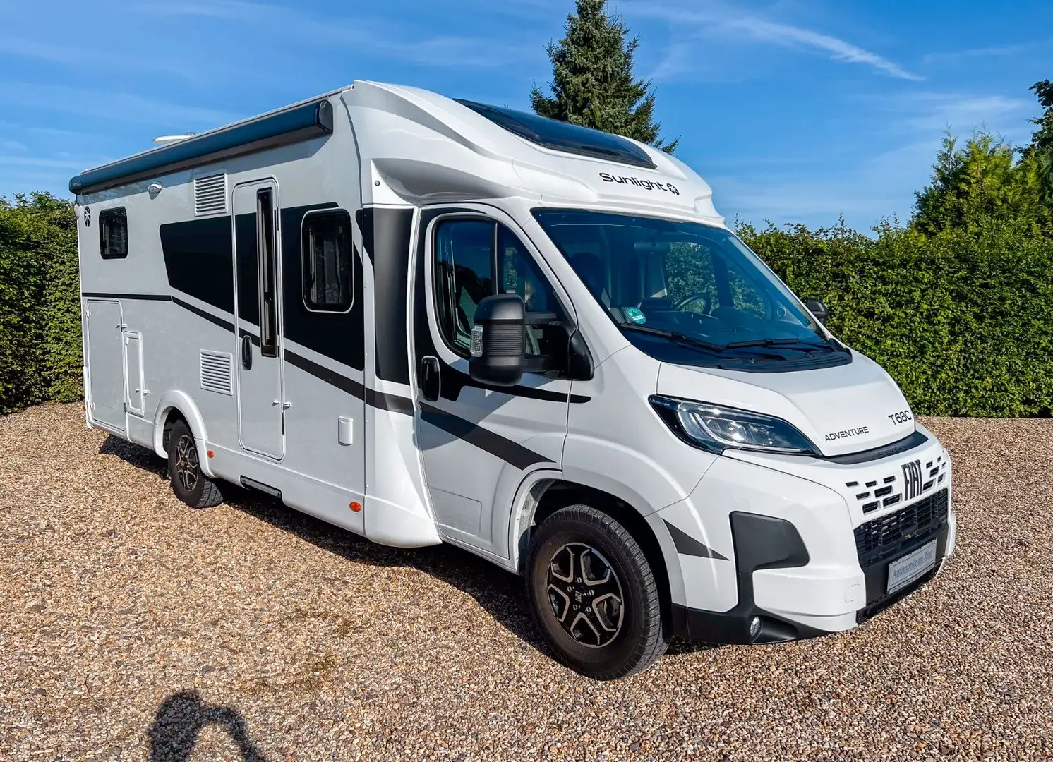 Sunlight T68C Hausmesse 01/02.11.25 Messepreis 67880€ Blanc - 1