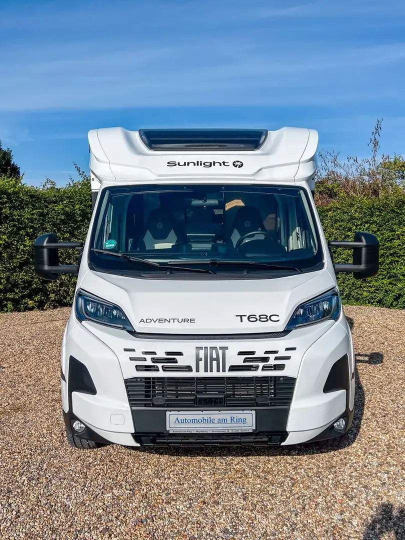 Sunlight T68C Hausmesse 01/02.11.25 Messepreis 67880€ Blanc - 2