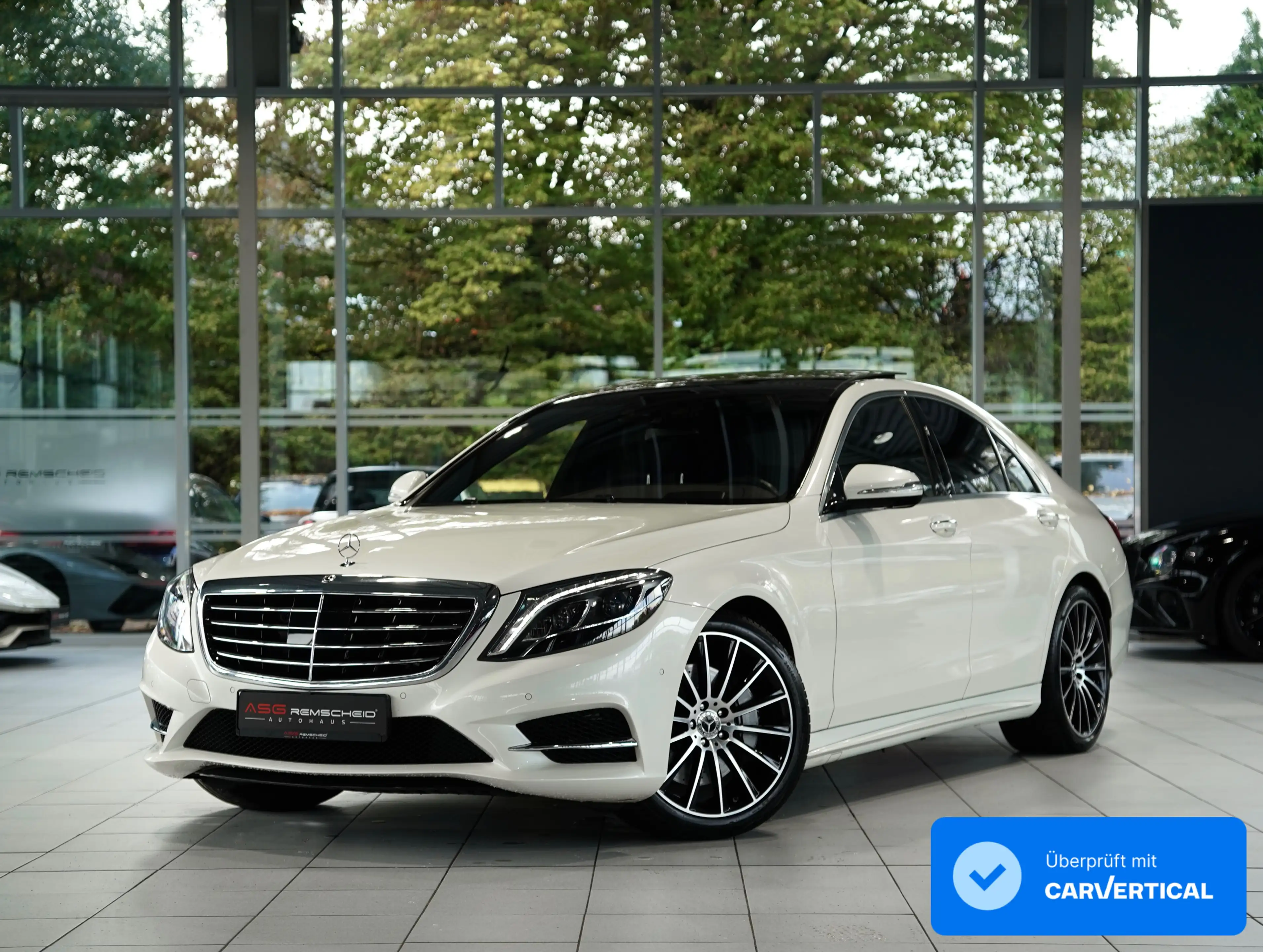 Mercedes-Benz S 500 Limousine AMG Line *Pano*H-UP*BURM