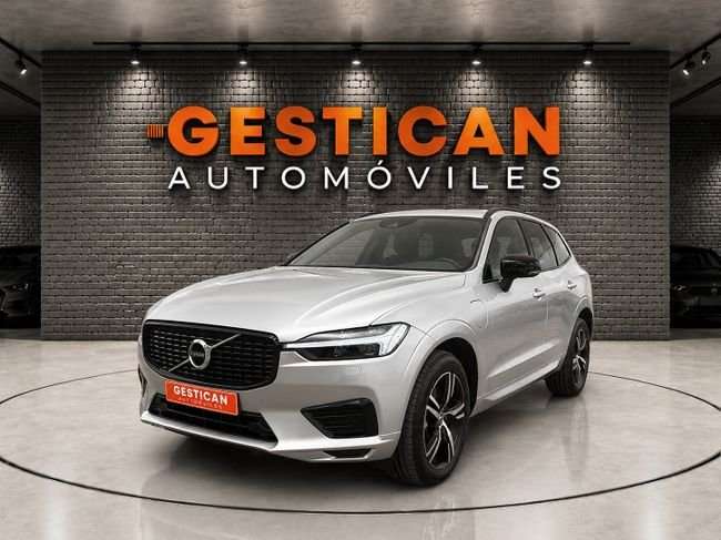 Volvo XC60 2.0 T8 AWD R-Design Auto - foto 1