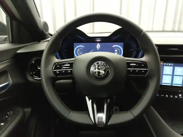 Alfa Romeo Junior view 11