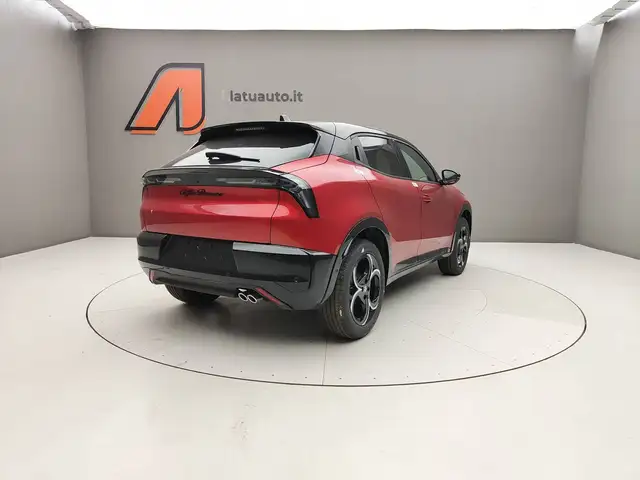 Alfa Romeo Junior view 8