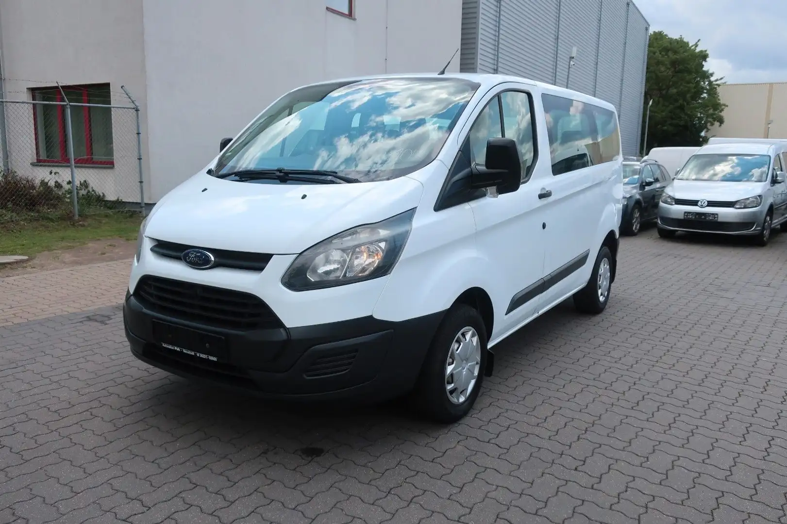 Ford Transit Tourneo 1. Hand / Klima / Trittstufe/ StartStopp Білий - 1