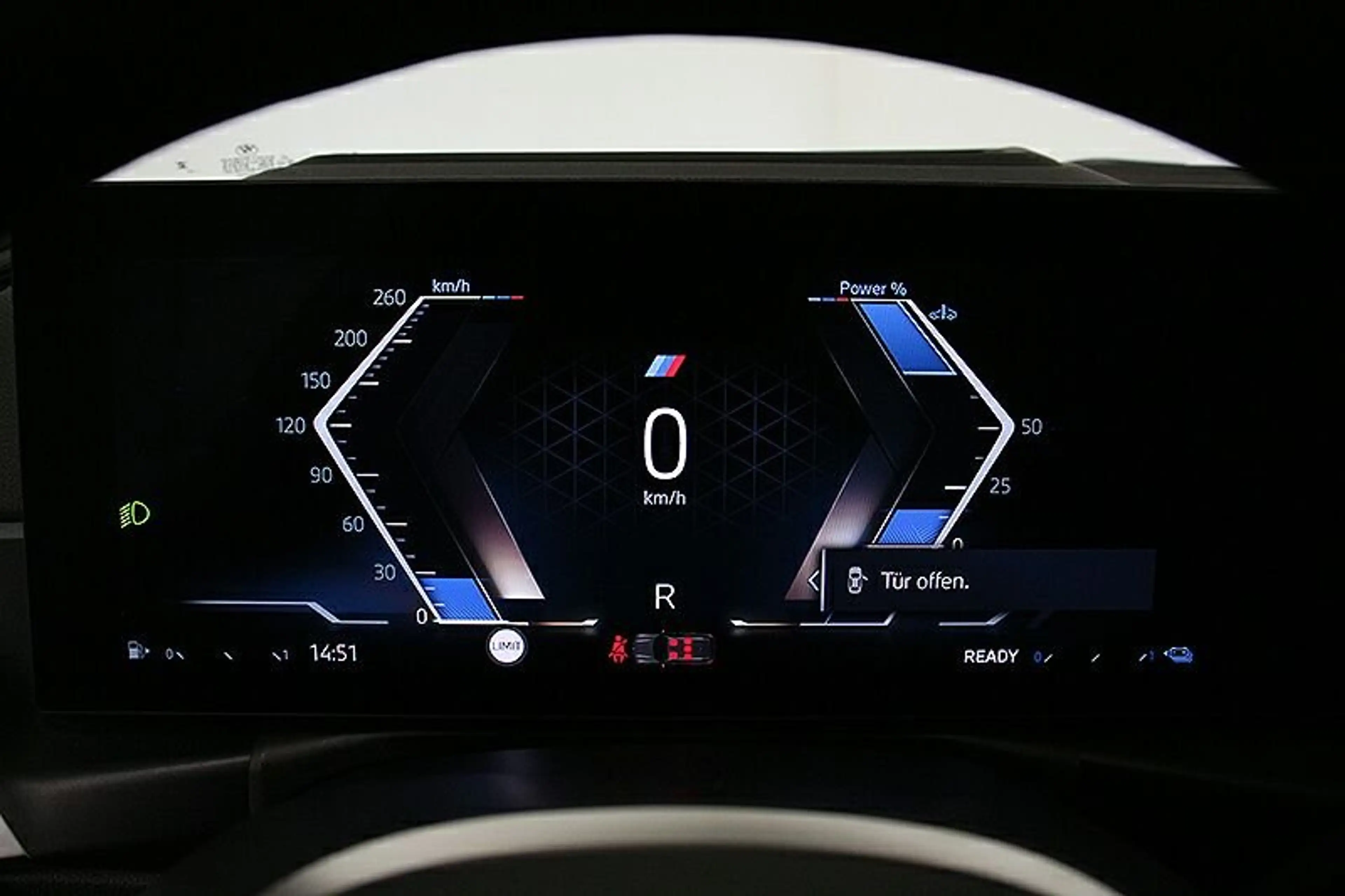 BMW 330 e AT xDr. M Sport AHK HuD LED HiFi Widescreen — photo 12