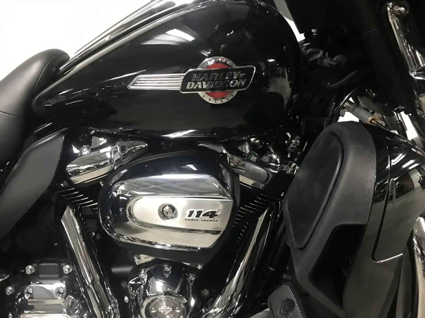 Harley-Davidson Trike HARLEY-DAVIDSON TOURING FLHTCUTG TRI GLIDE Nero - 2