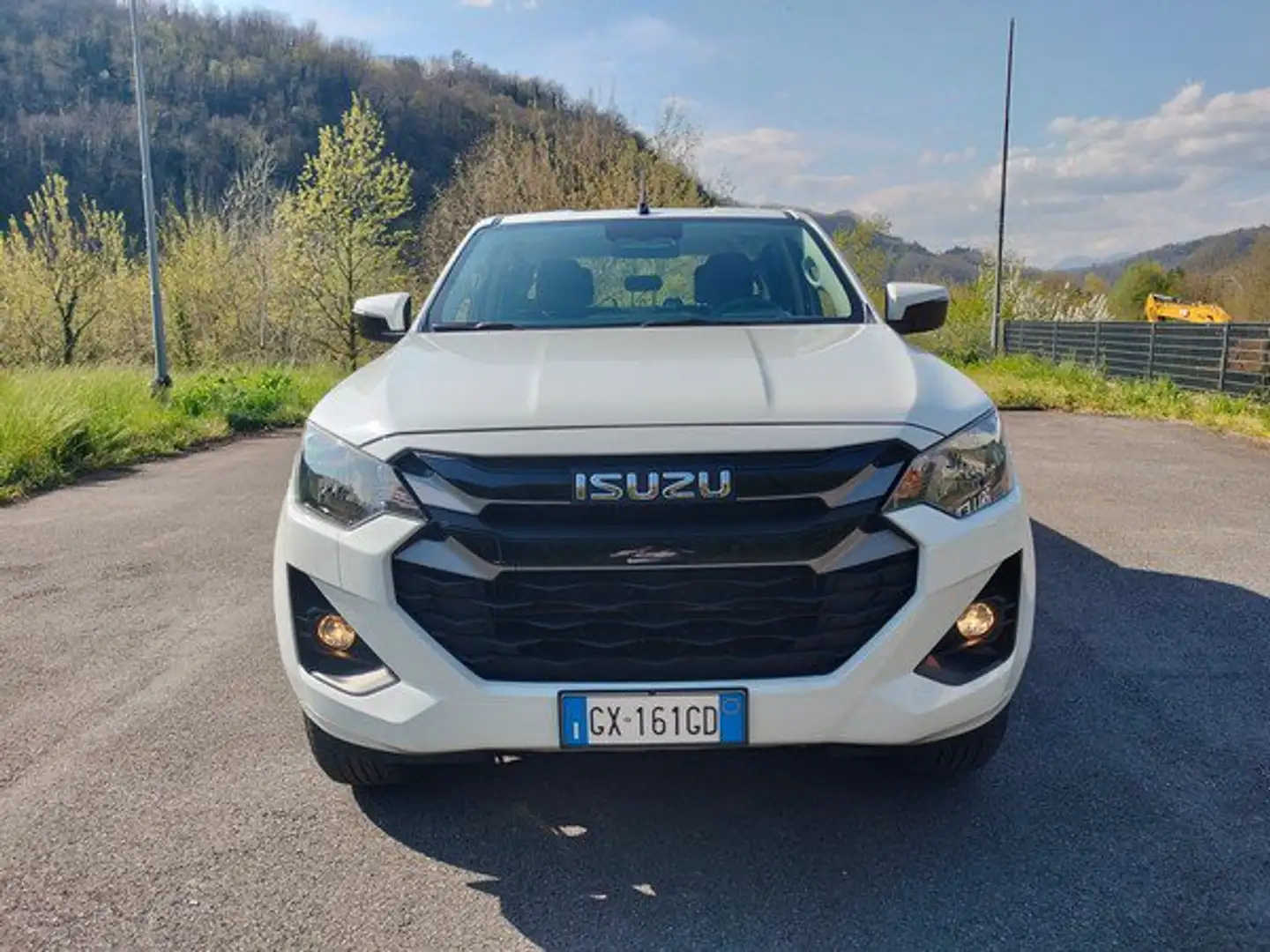 Isuzu D-Max 1.9 aut. Crew BB+ Cab con Shutter Lid!! Fehér - 2