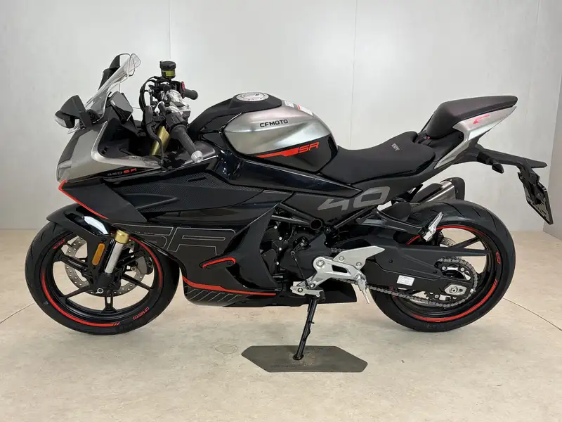 CFMOTO 450 SR - foto 4