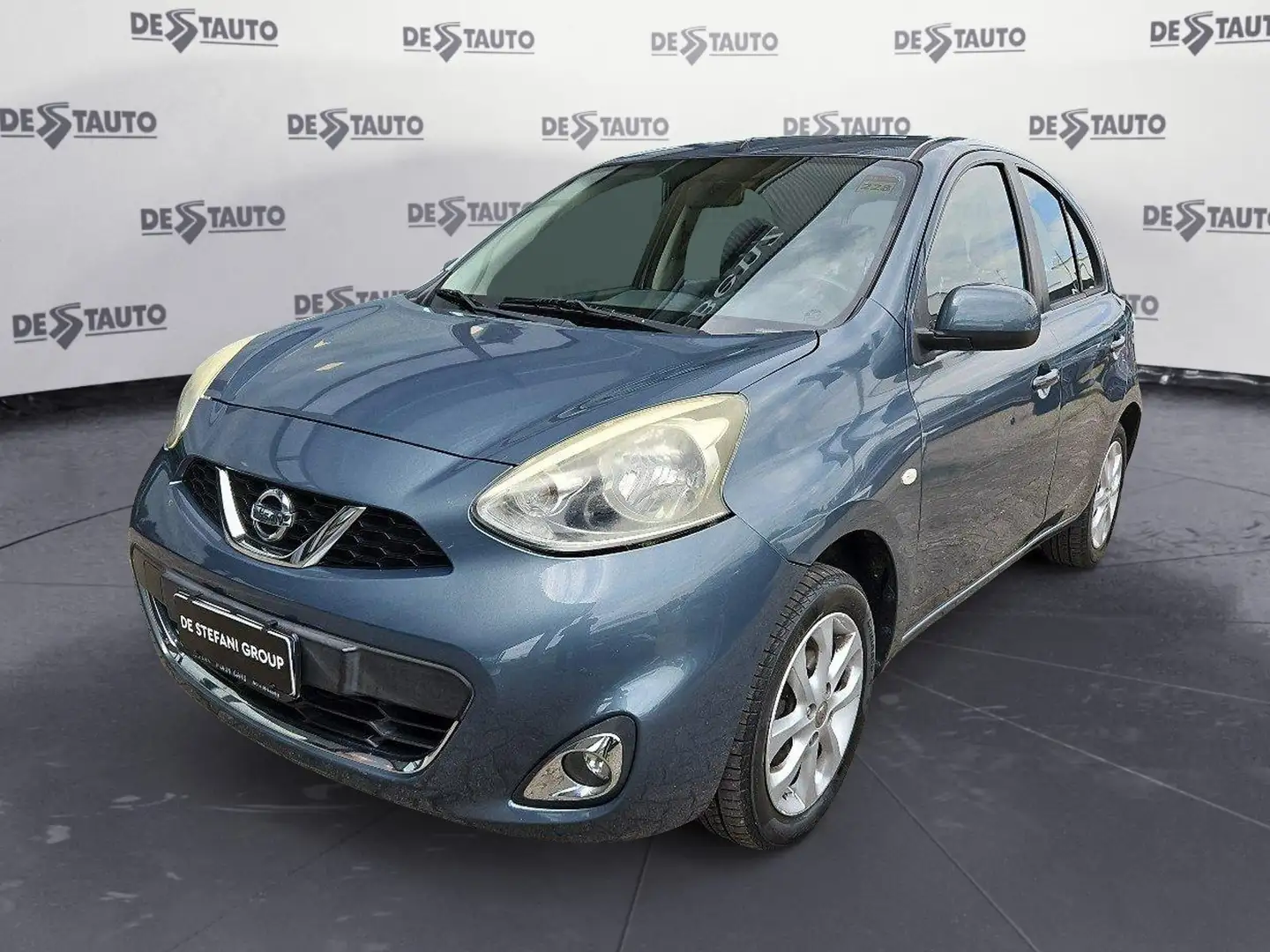 Nissan Micra Micra 1.2 Acenta Young Gris - 1