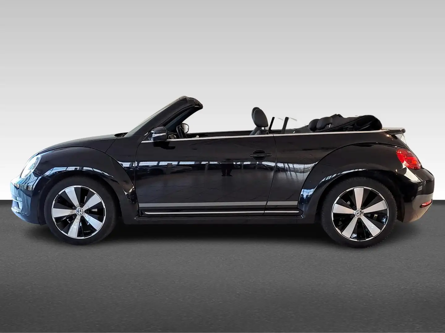 Volkswagen Beetle Cabrio 1.2 TSI 105PK DESIGN LED LEDER FENDER SOUND Zwart - 2