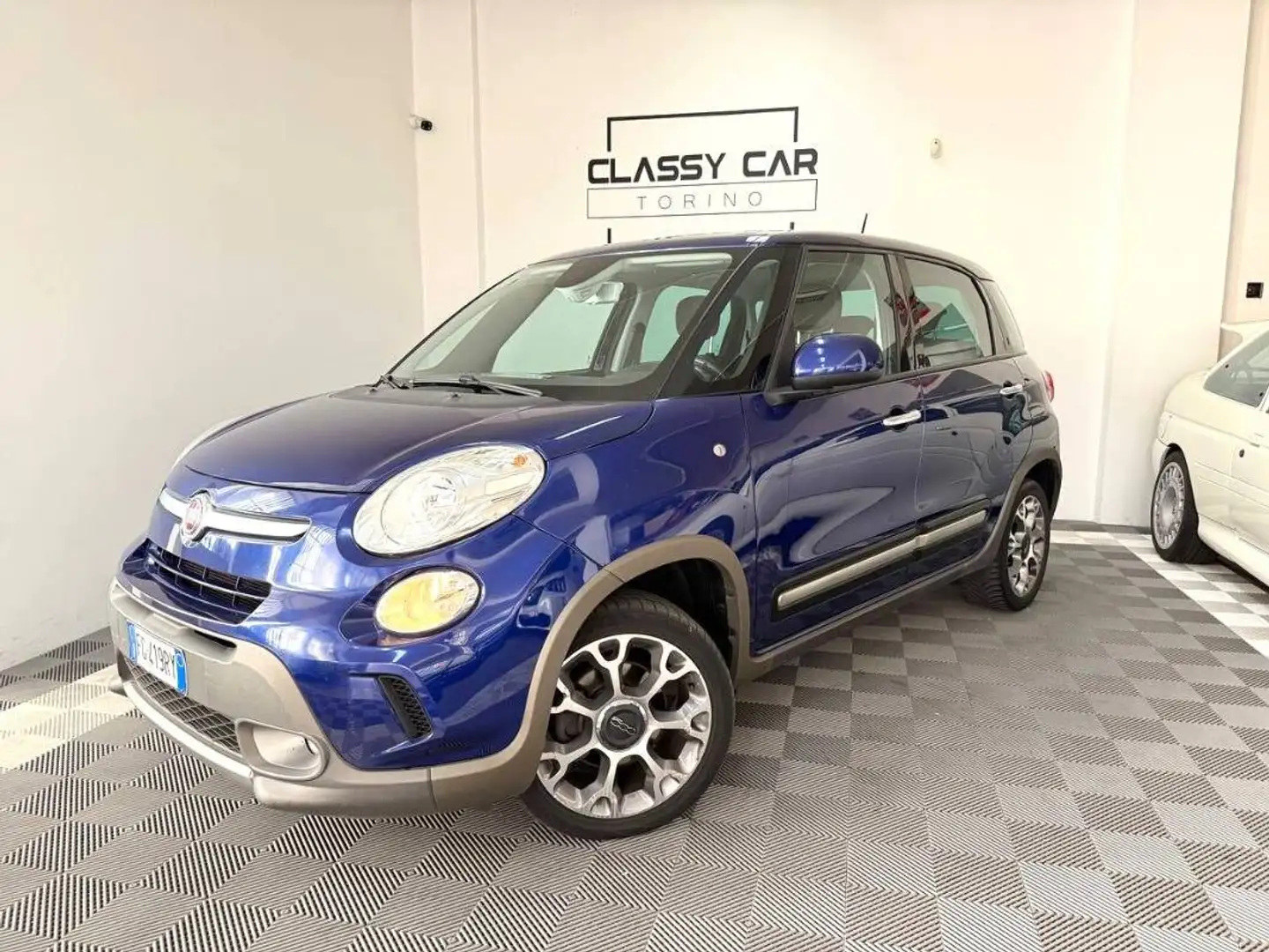 Fiat 500L 1.3 mjt 95cv Trekking Blu/Azzurro - 1