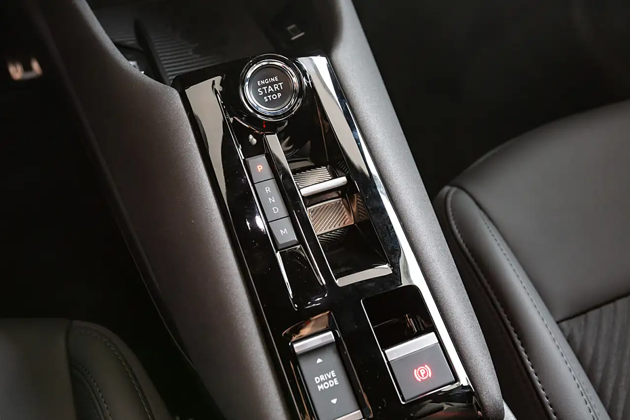 Alfa Romeo Junior 2025 — фото 9