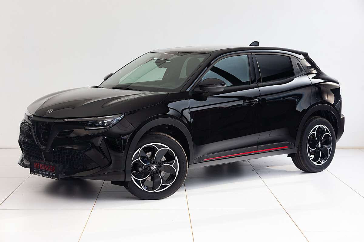 Alfa Romeo Junior 2025