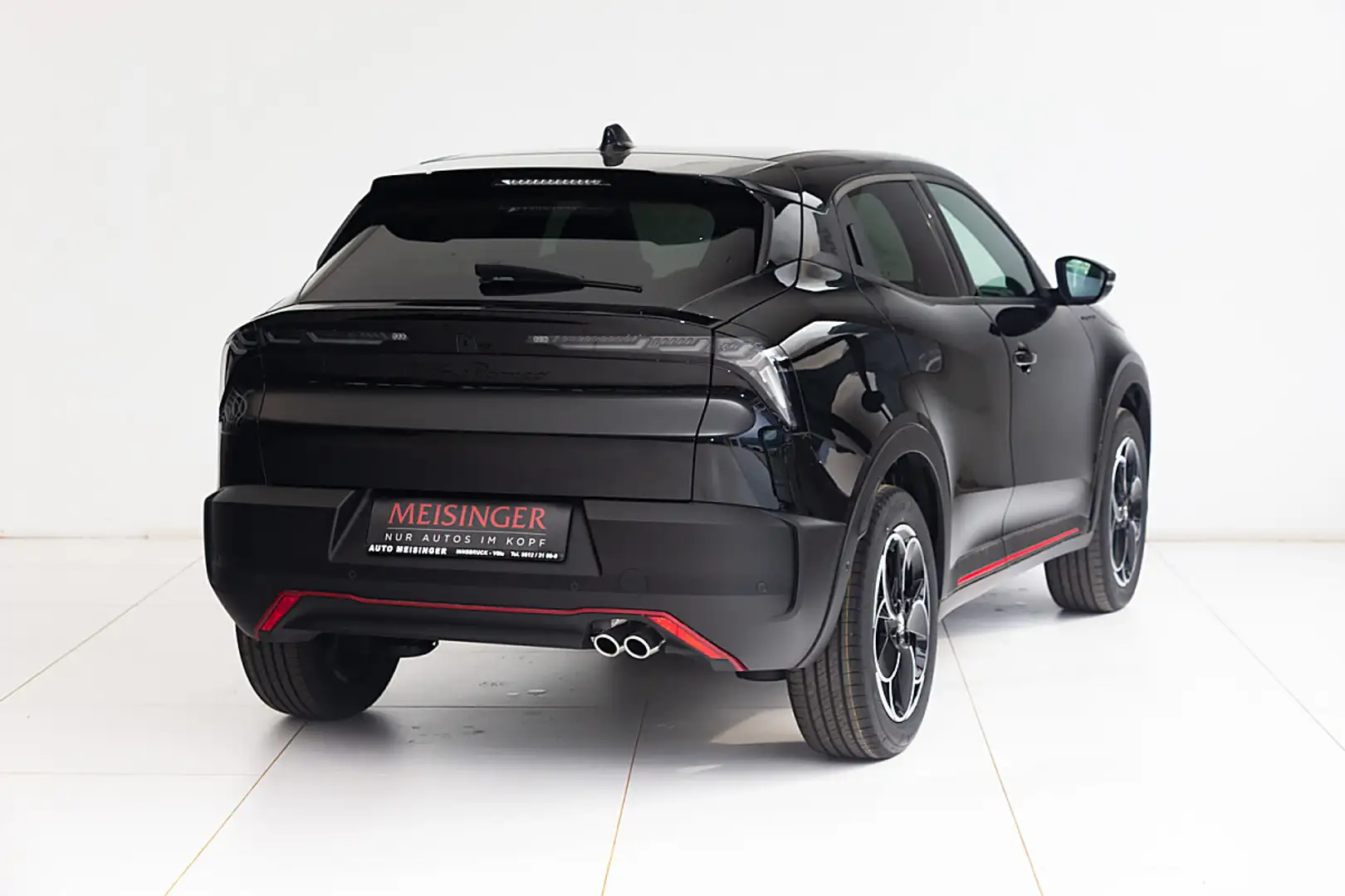 Alfa Romeo Junior Ibrida Speciale 1.2 MHEV e-DCT6 Schwarz - 2