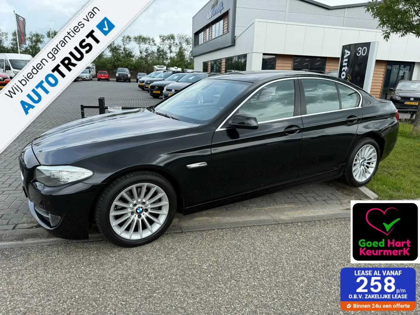 BMW 523 5-serie 523i High Executive YOUNGTIMER NIEUWSTAAT Zwart - 1