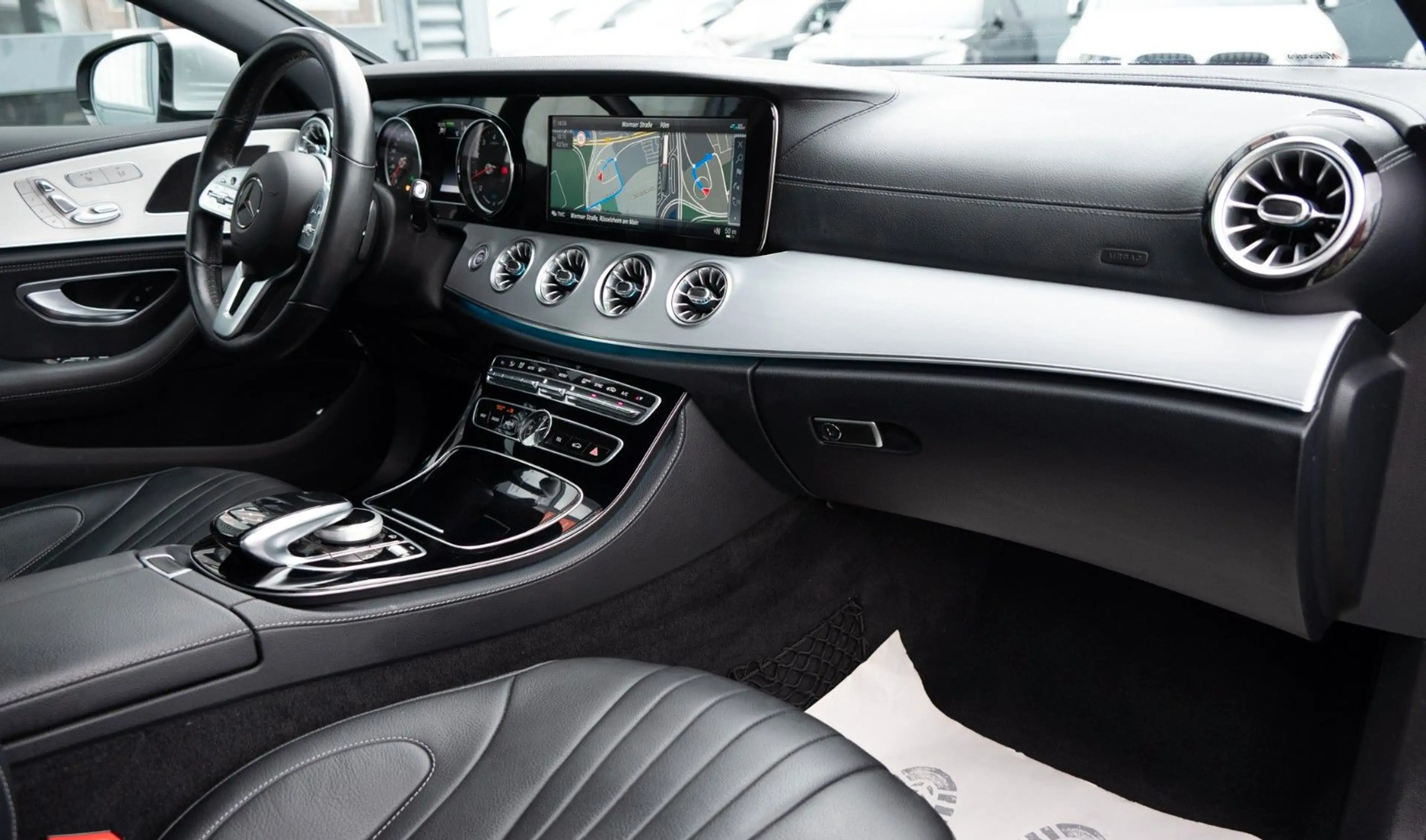 Mercedes-Benz CLS 350 AMG-LINE 360°|DISTRONIC|MUTLIBEAM|LEDER — photo 13