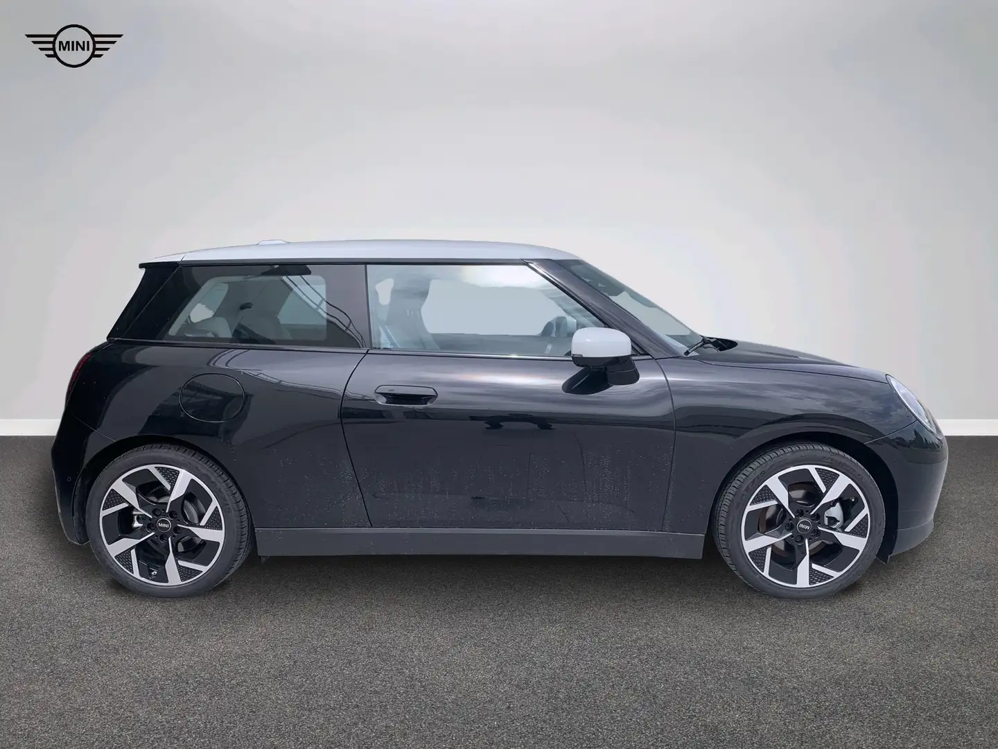 MINI Cooper E All-Electric MINI Cooper E Nero - 2