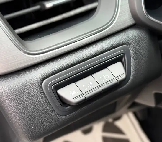 Renault Captur view 12