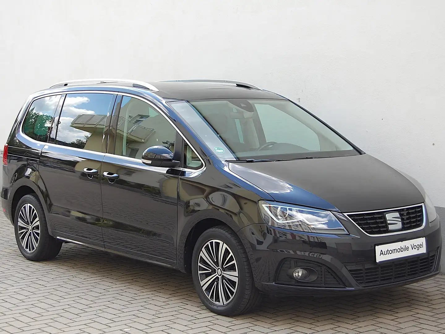 SEAT Alhambra 2.0 TDI DSG Xcellence -Panoramadach- Schwarz - 2