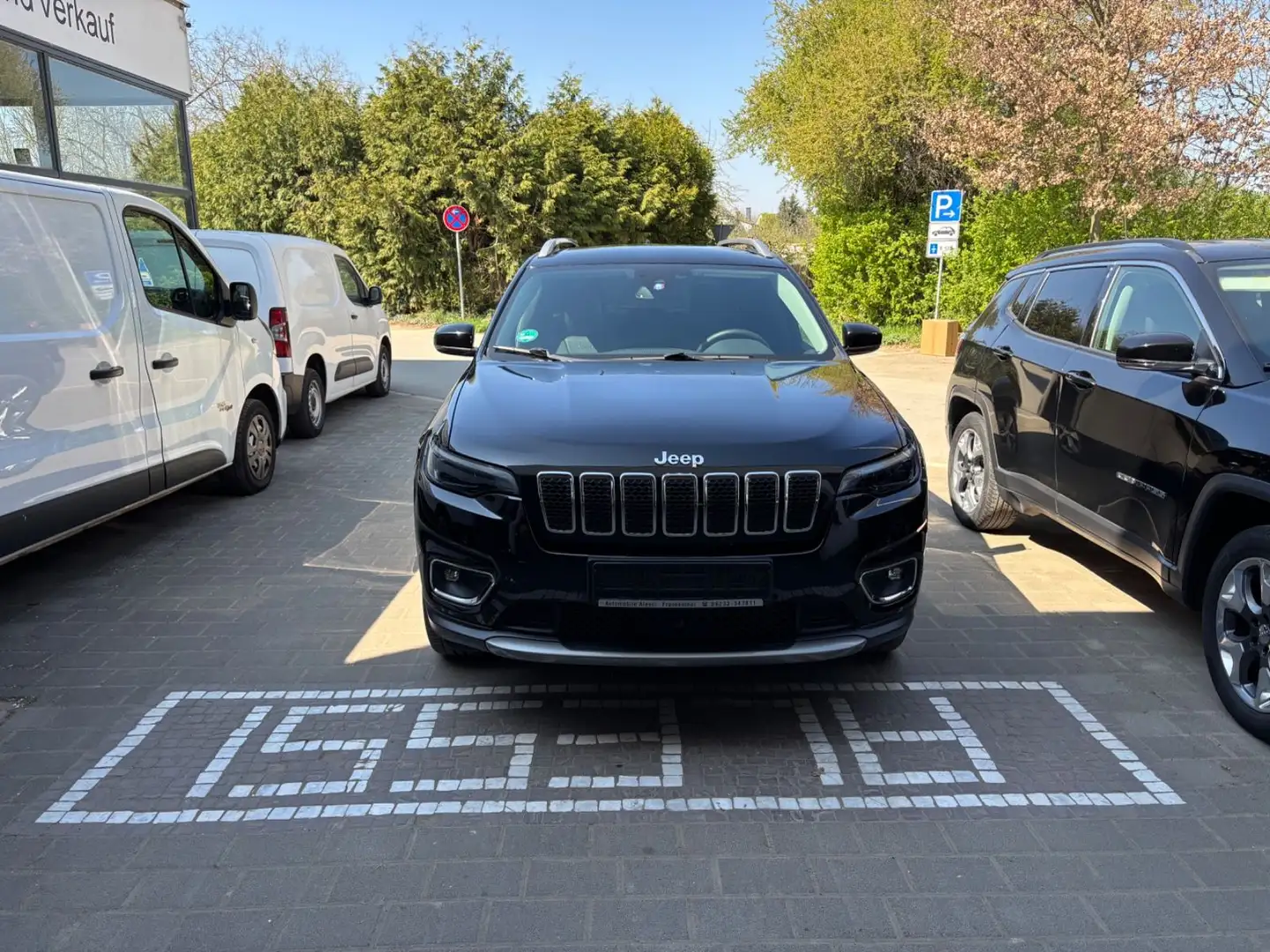 Jeep Cherokee Limited 4WD Schwarz - 1