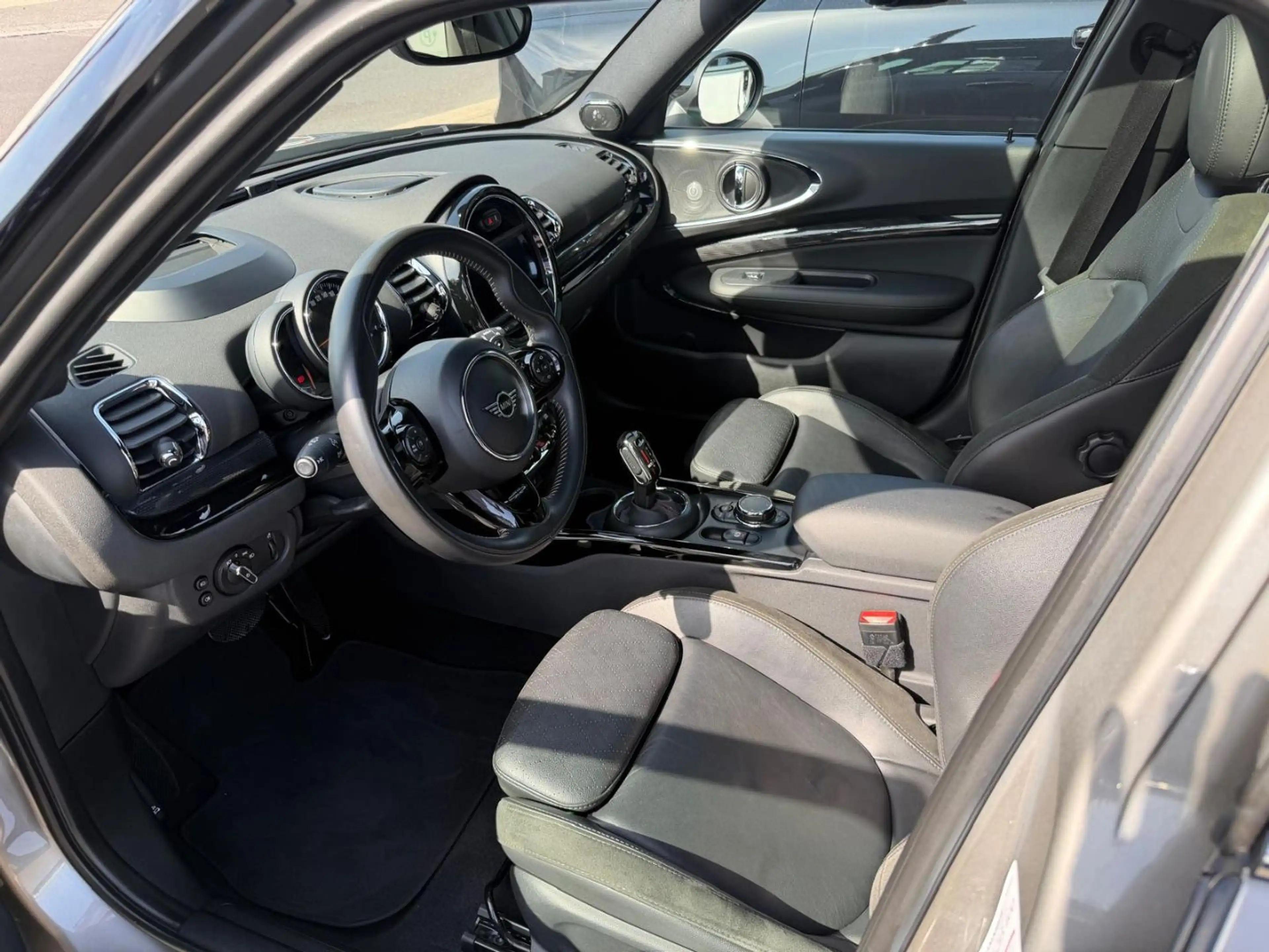 MINI Cooper Clubman MINI COOPER CLUBMAN 2.0SD AT — photo 8