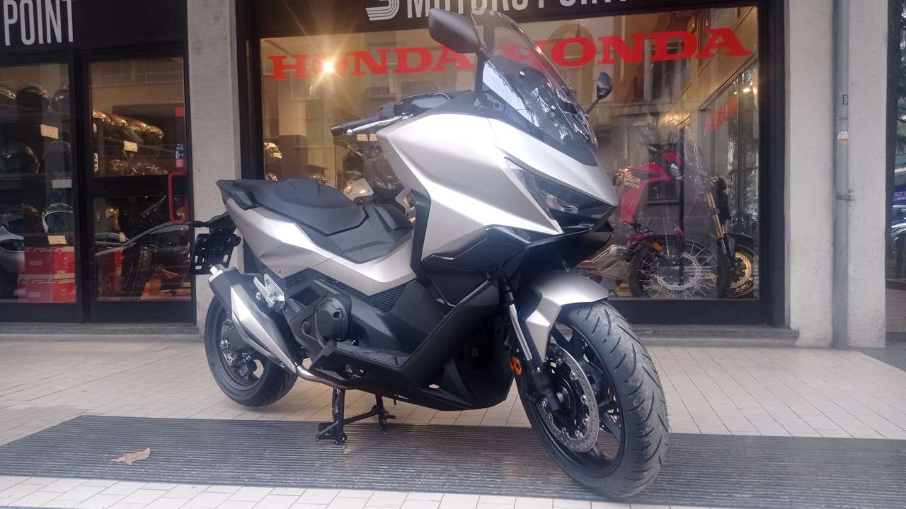 Honda Forza 750 MY\'26