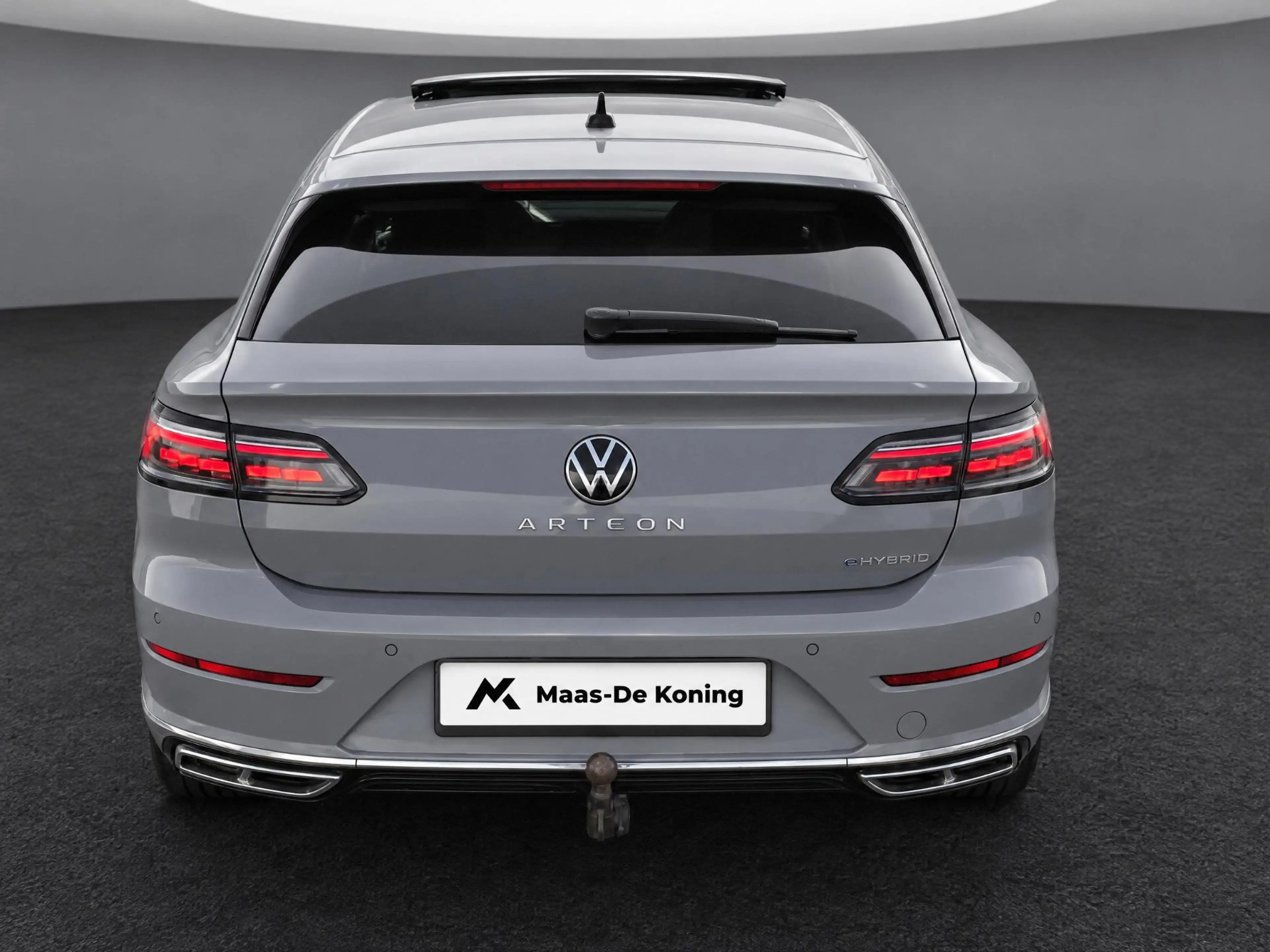 Volkswagen Arteon Shooting Brake 1.4TSIeHybrid 160kW/218PK R-Line · — photo 5