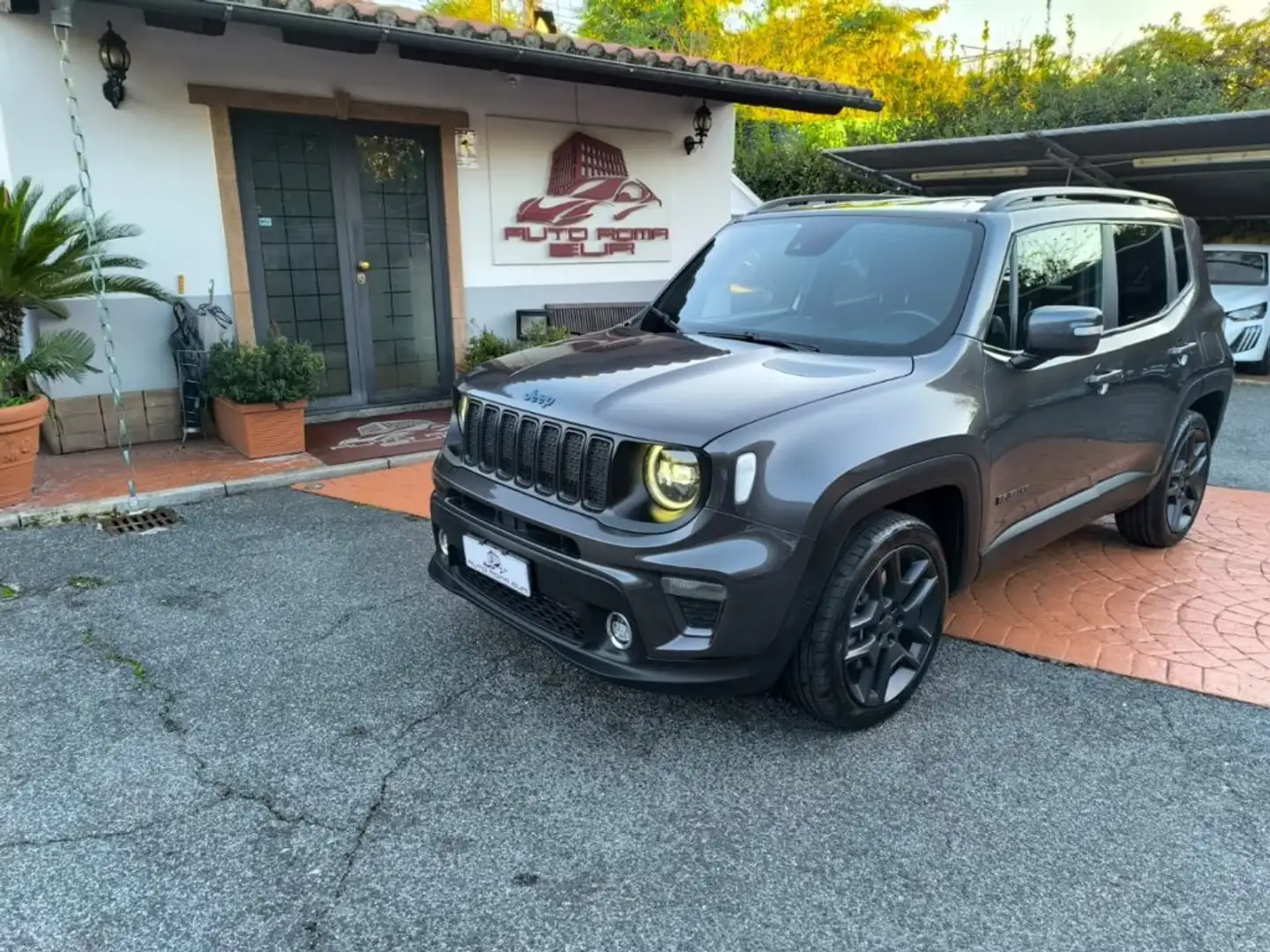 Jeep Renegade 1.3 T4 240CV PHEV 4xe AT6 S NAVI! PDC! CAM! R19! Gris - 1