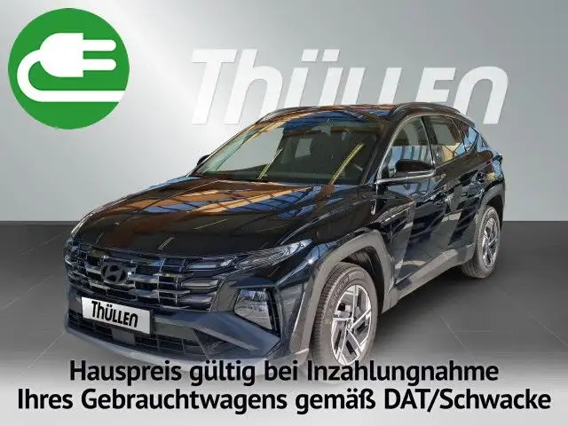 Hyundai Tucson view 2