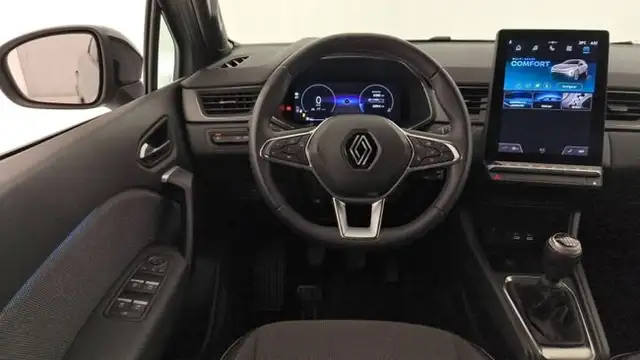 Renault Captur view 12
