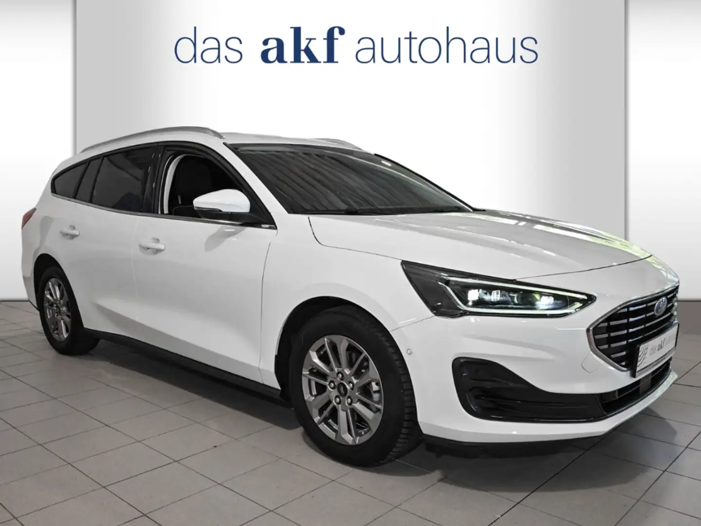 Ford Focus Turnier 1.5 TDCi EcoBlue Titanium X Aut.-Sync 3 mi Blanc - 2