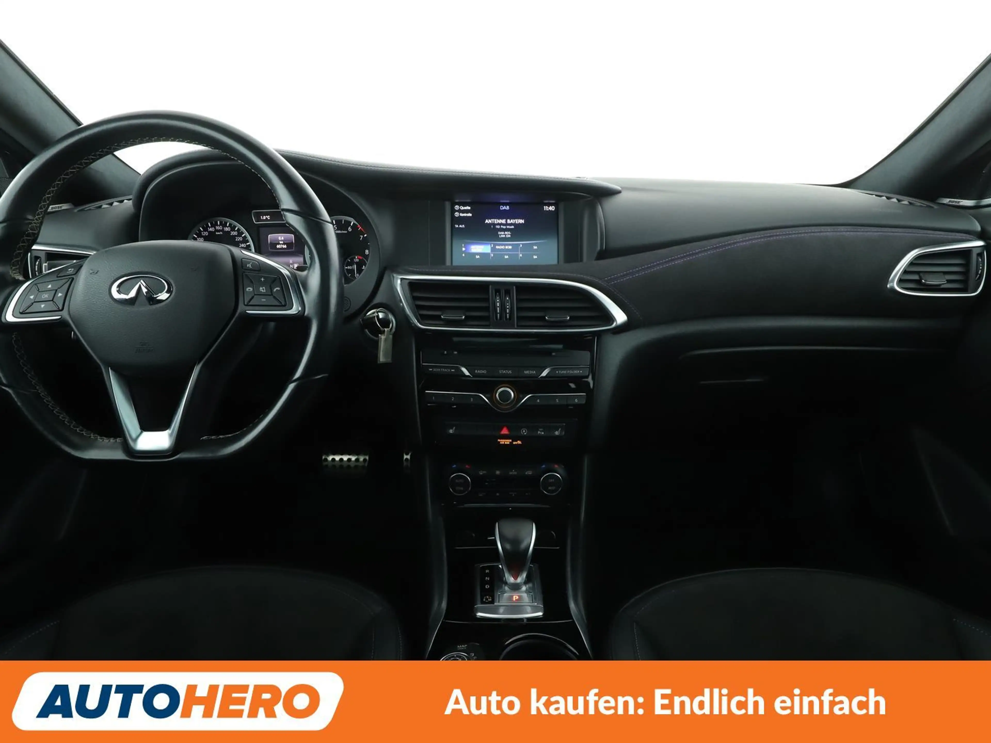 Infiniti Q30 2.0 Turbo Sport AWD Aut.*NAVI*LED*CAM*TEMPO* — photo 12