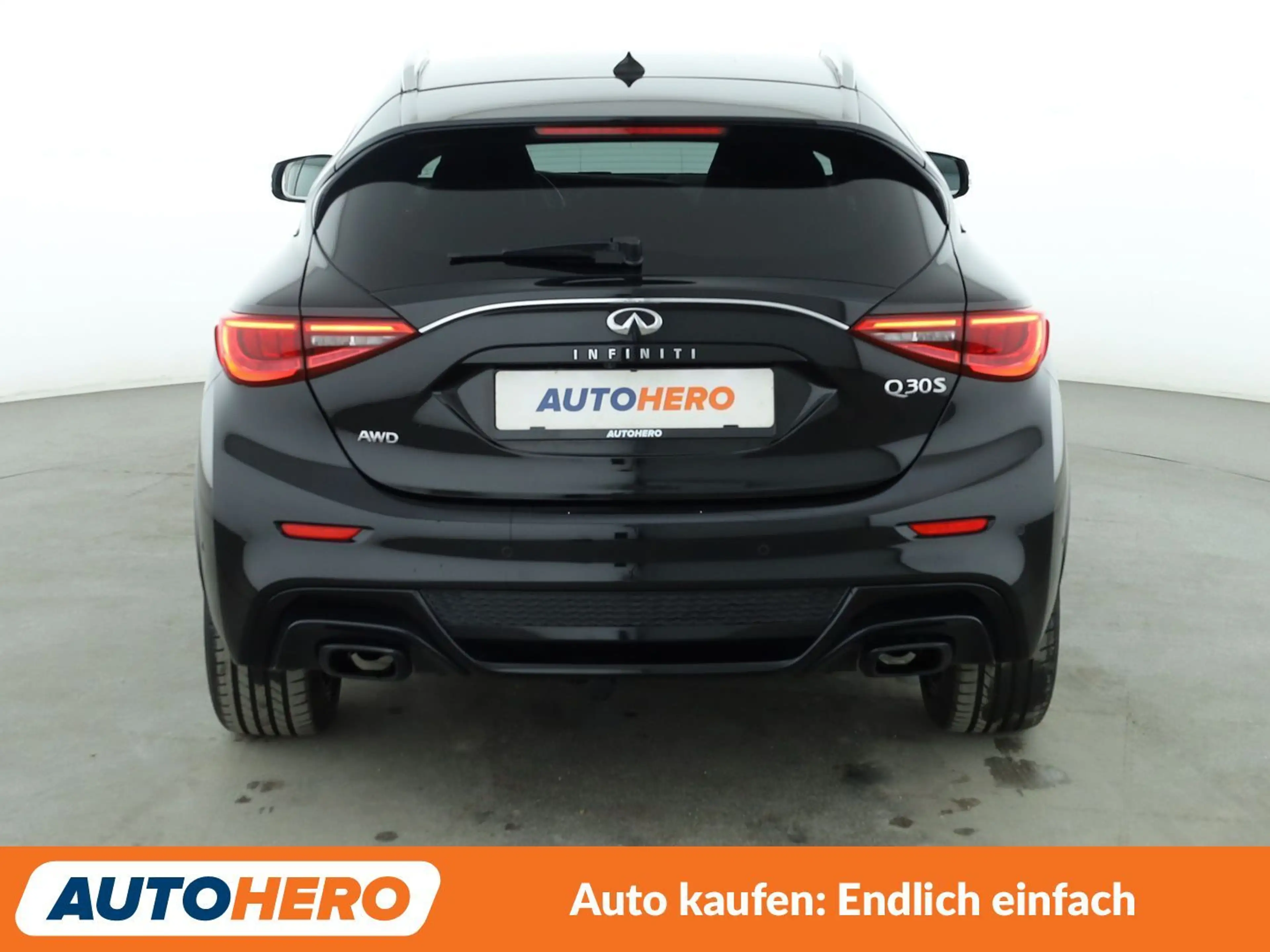 Infiniti Q30 2.0 Turbo Sport AWD Aut.*NAVI*LED*CAM*TEMPO* — photo 5