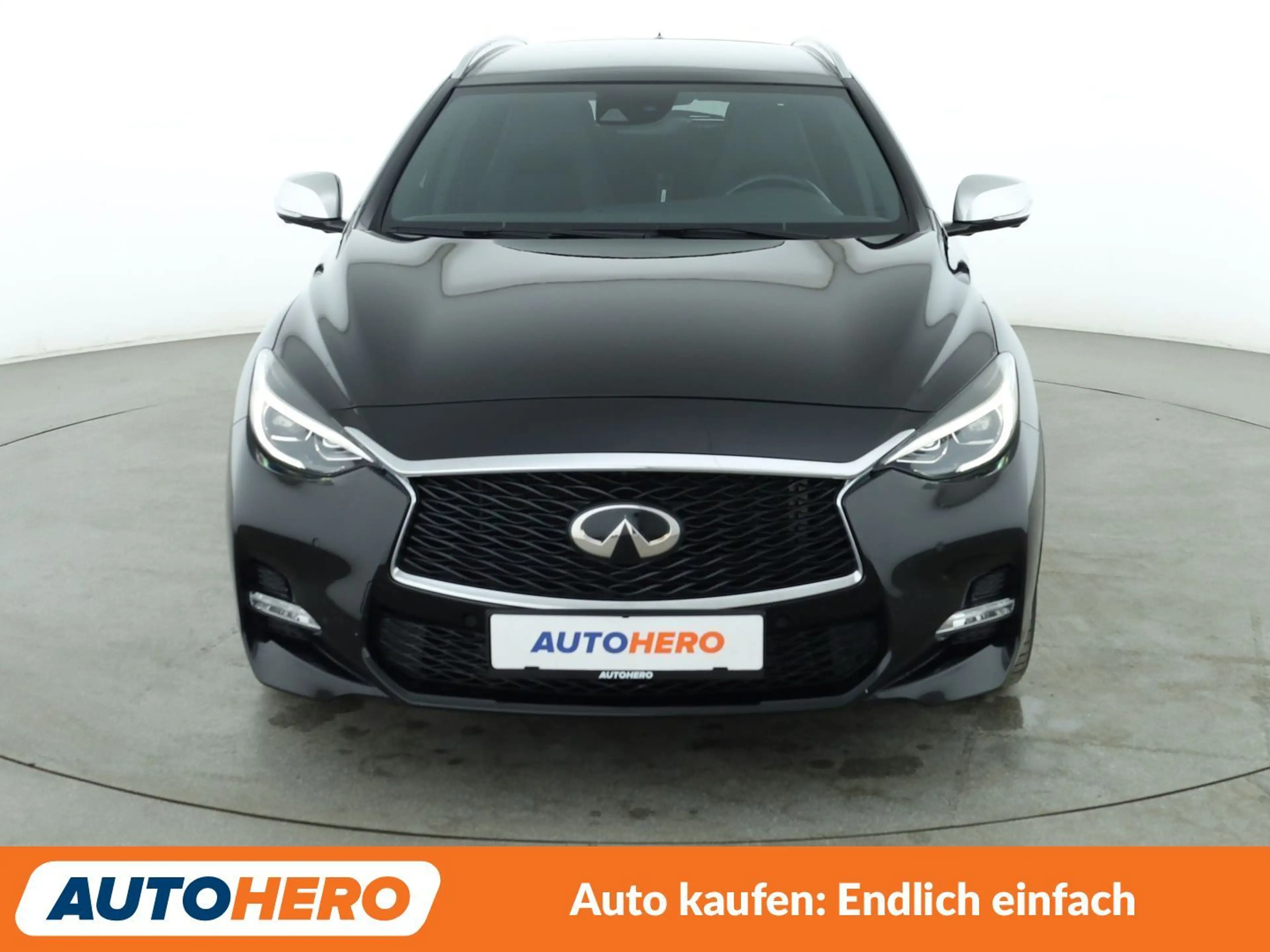 Infiniti Q30 2.0 Turbo Sport AWD Aut.*NAVI*LED*CAM*TEMPO* — photo 9