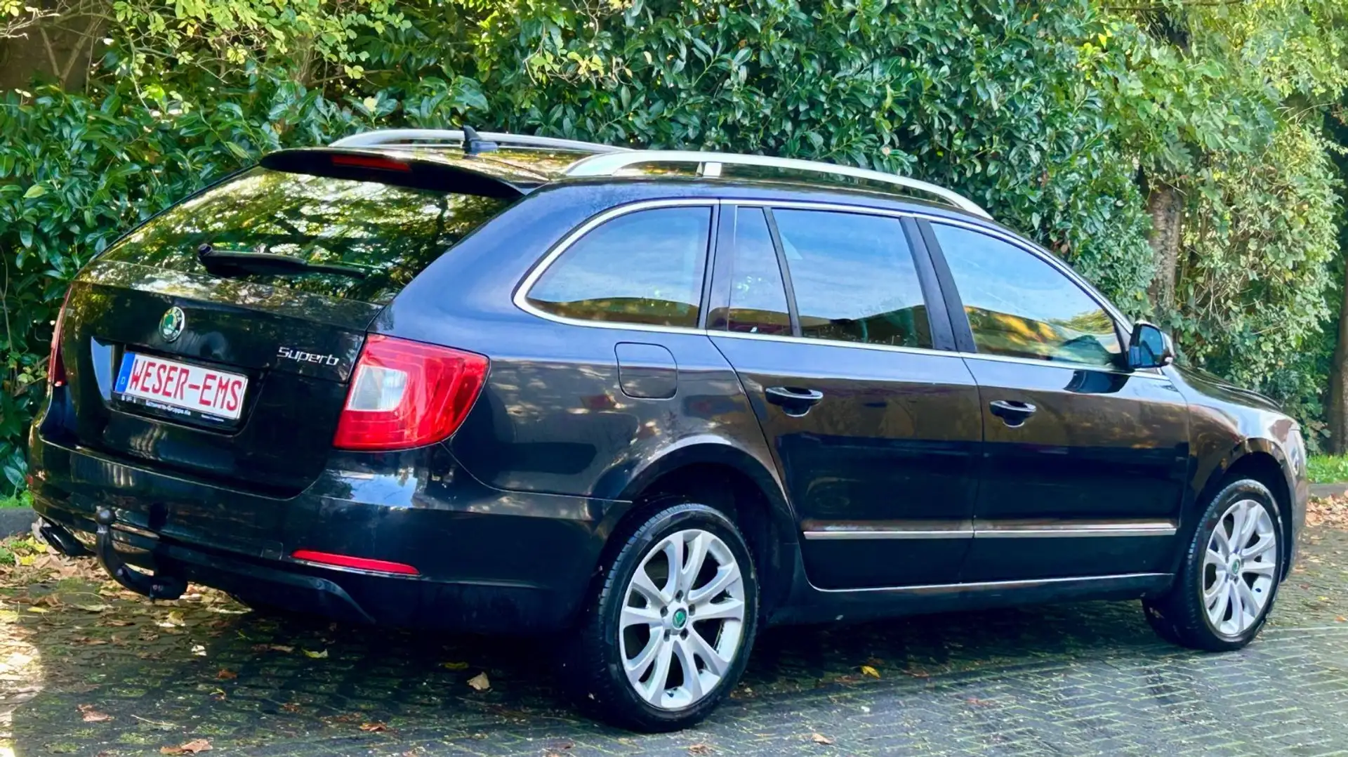 Skoda Superb Combi 2,0 TDi Family Unfall Vorne GPS Zwart - 2