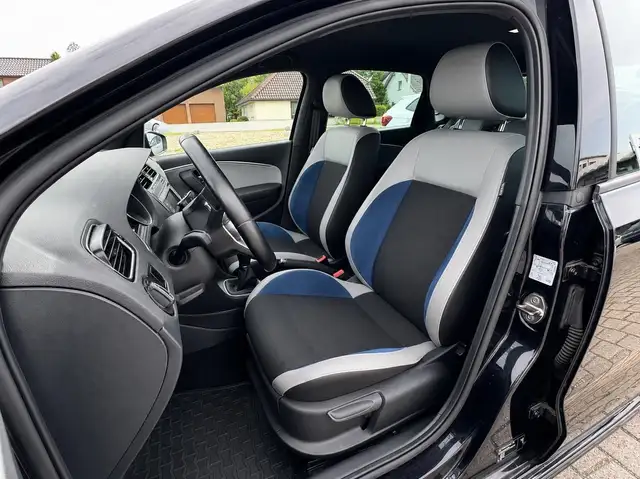 Volkswagen Polo view 9
