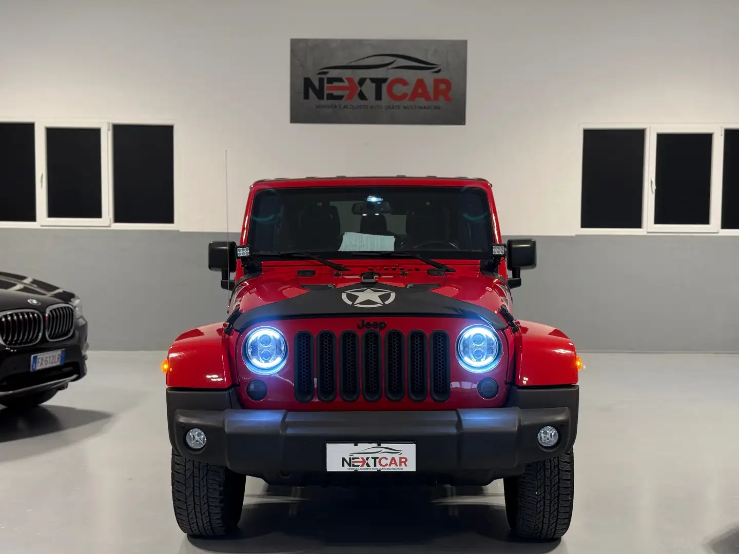 Jeep Wrangler Unlimited 2.8 crd Rubicon X auto 4x4 Rosso - 2