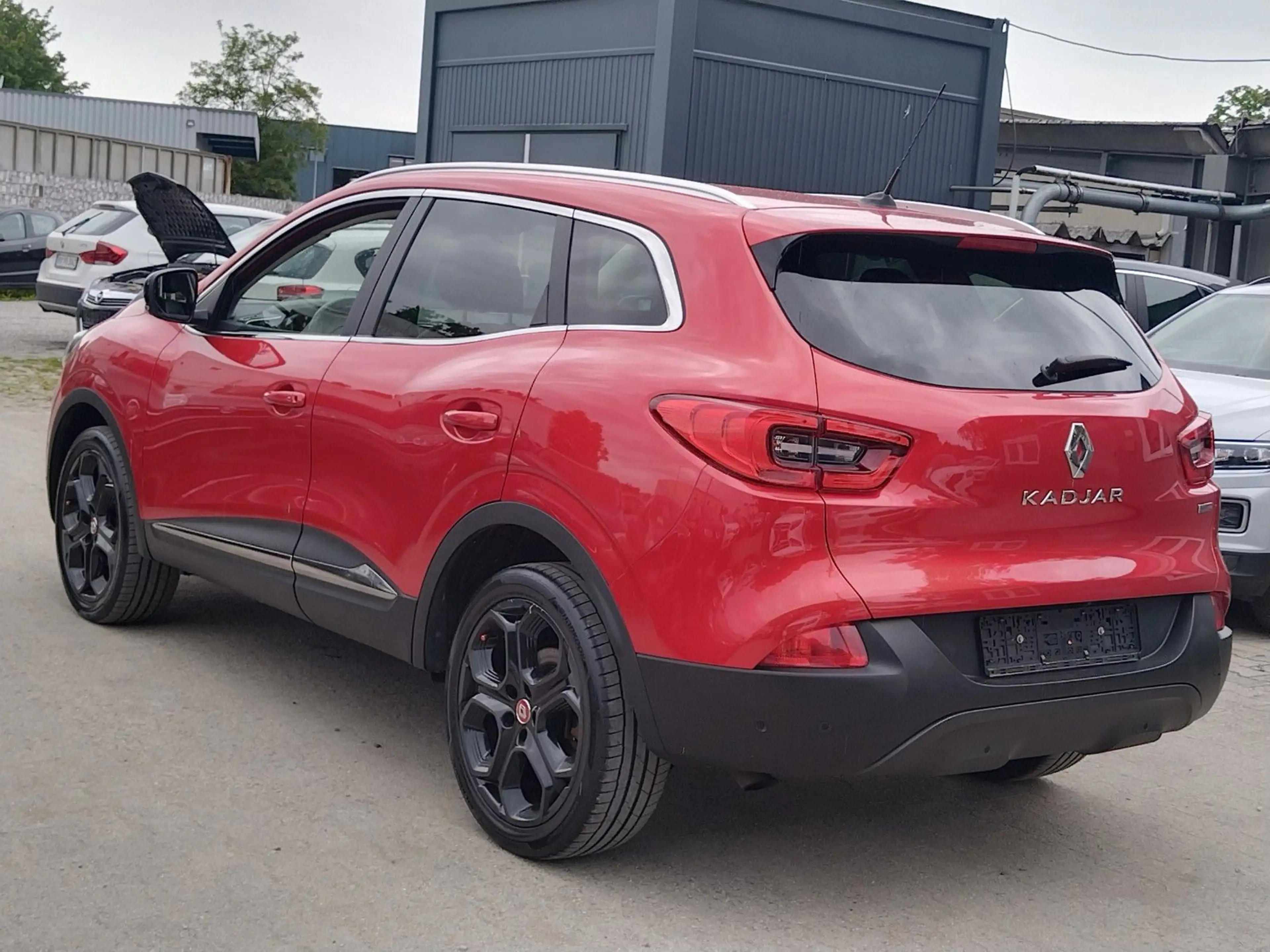 Renault Kadjar 1.6 Crossborder+TÜV/NEU+GARANTIE+NAVI+CAM — photo 6