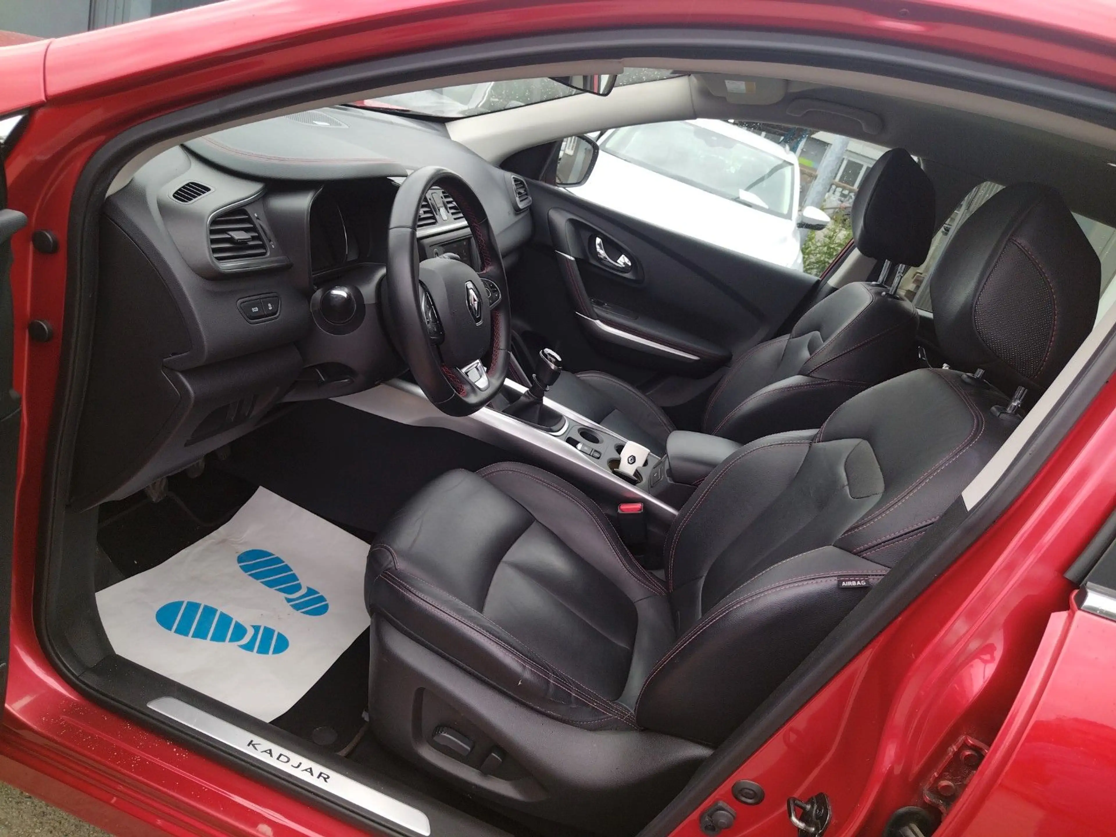 Renault Kadjar 1.6 Crossborder+TÜV/NEU+GARANTIE+NAVI+CAM — photo 11