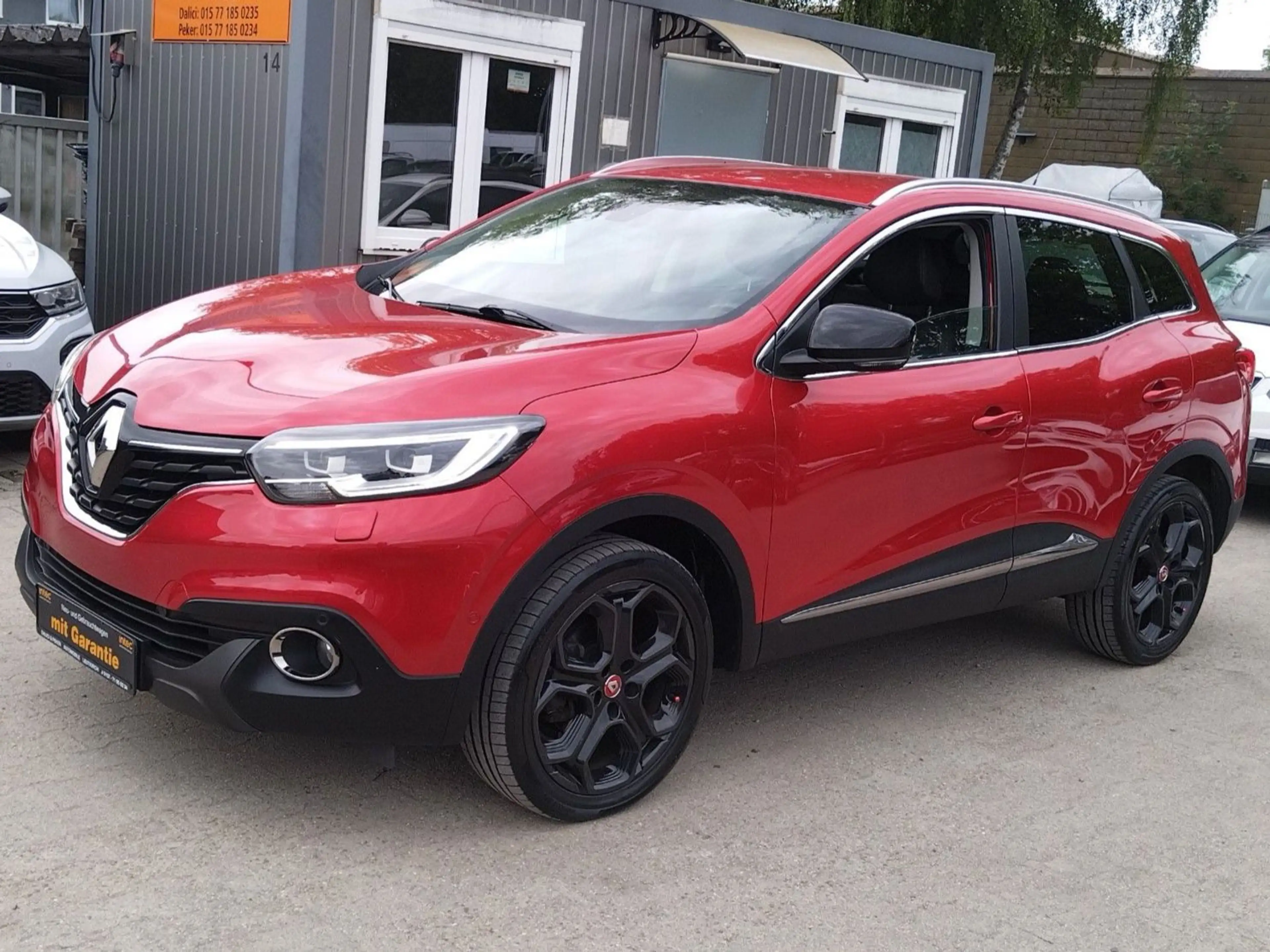 Renault Kadjar 1.6 Crossborder+TÜV/NEU+GARANTIE+NAVI+CAM