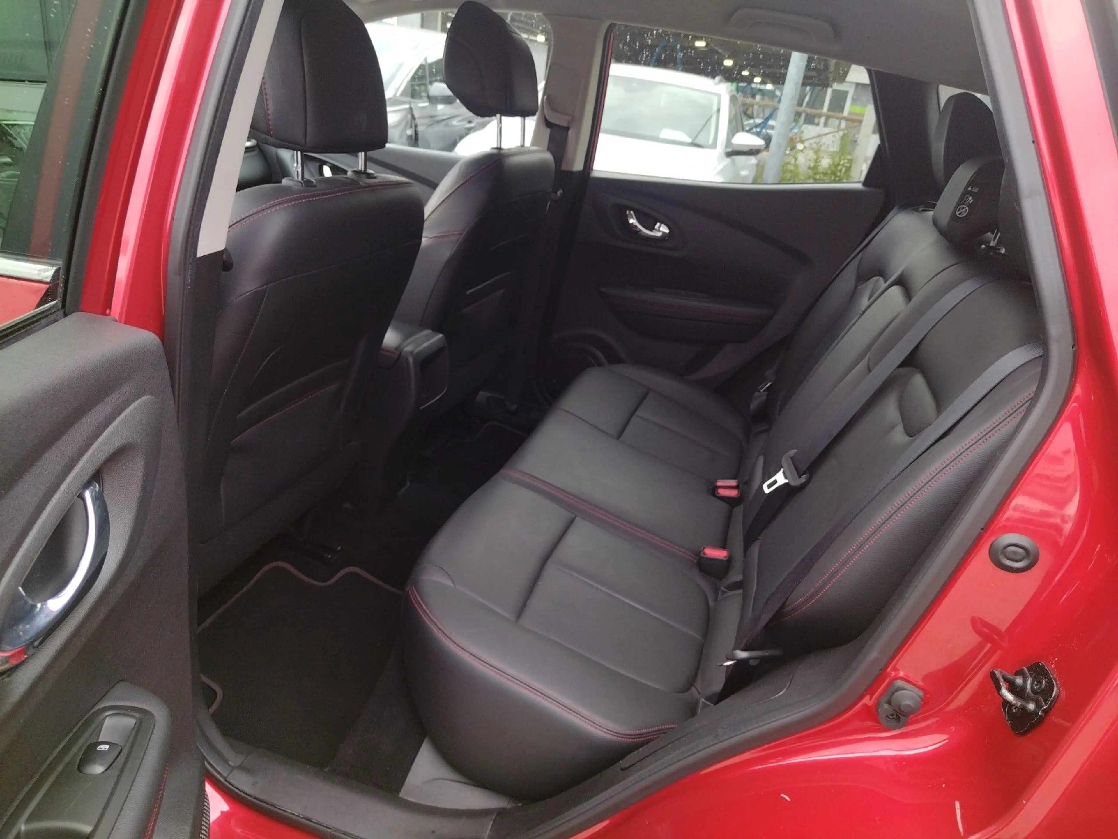 Renault Kadjar 1.6 Crossborder+TÜV/NEU+GARANTIE+NAVI+CAM — photo 15