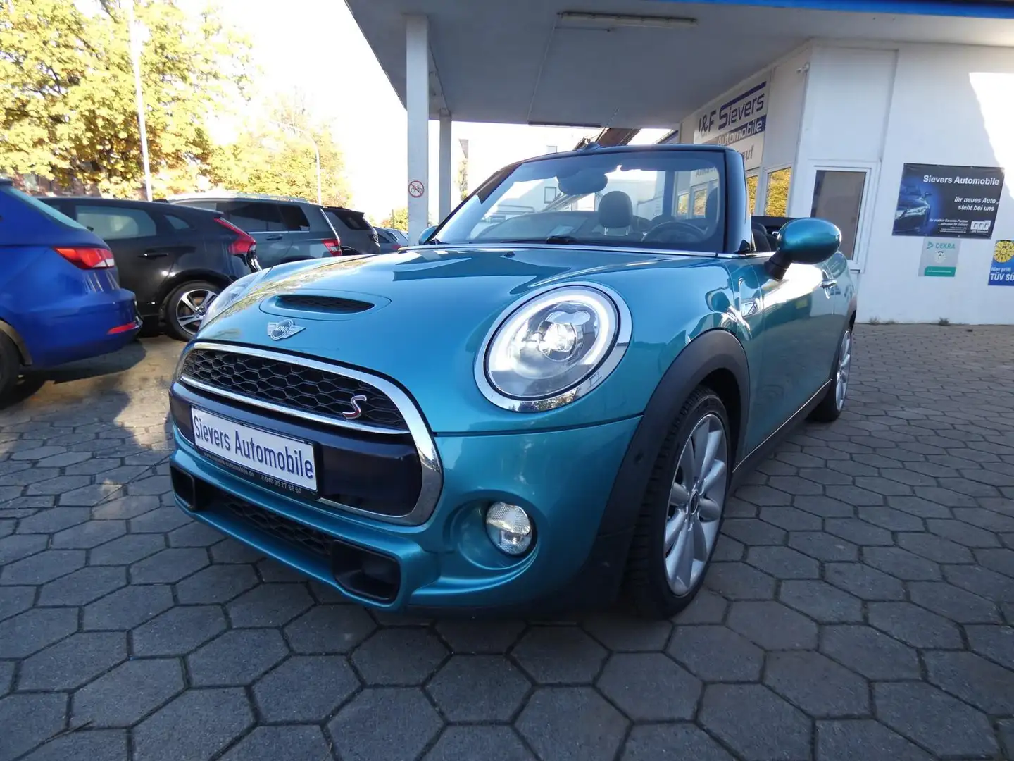 MINI Cooper SD Cabrio Paket: Chili LED Navi Blau - 1