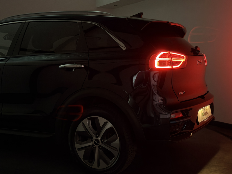 Kia e-Niro DynamicPlusLine 64 kWh | Stoelen & Stuurwiel verwa — photo 12