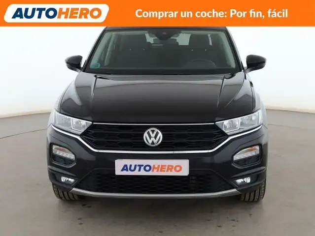 Volkswagen T-Roc view 9