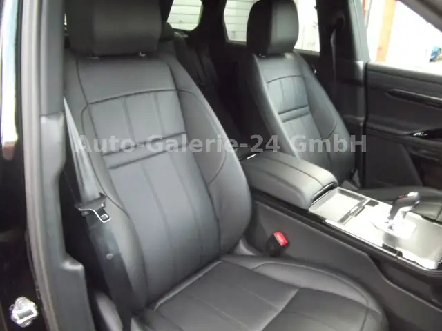 Land Rover Range Rover Evoque view 14