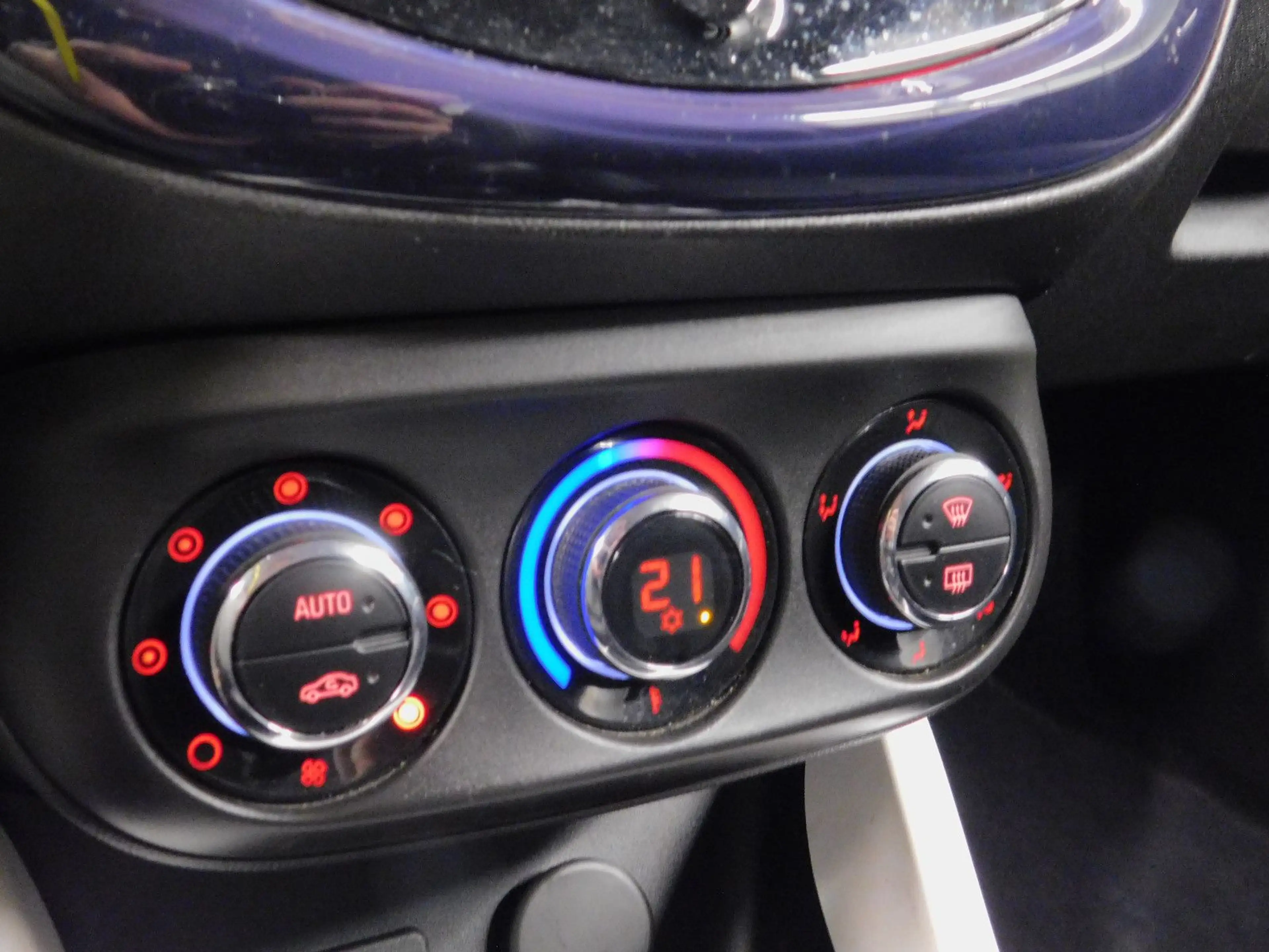 Opel Adam Slam Curry White Cap Allwetterräder/Winterp — photo 13