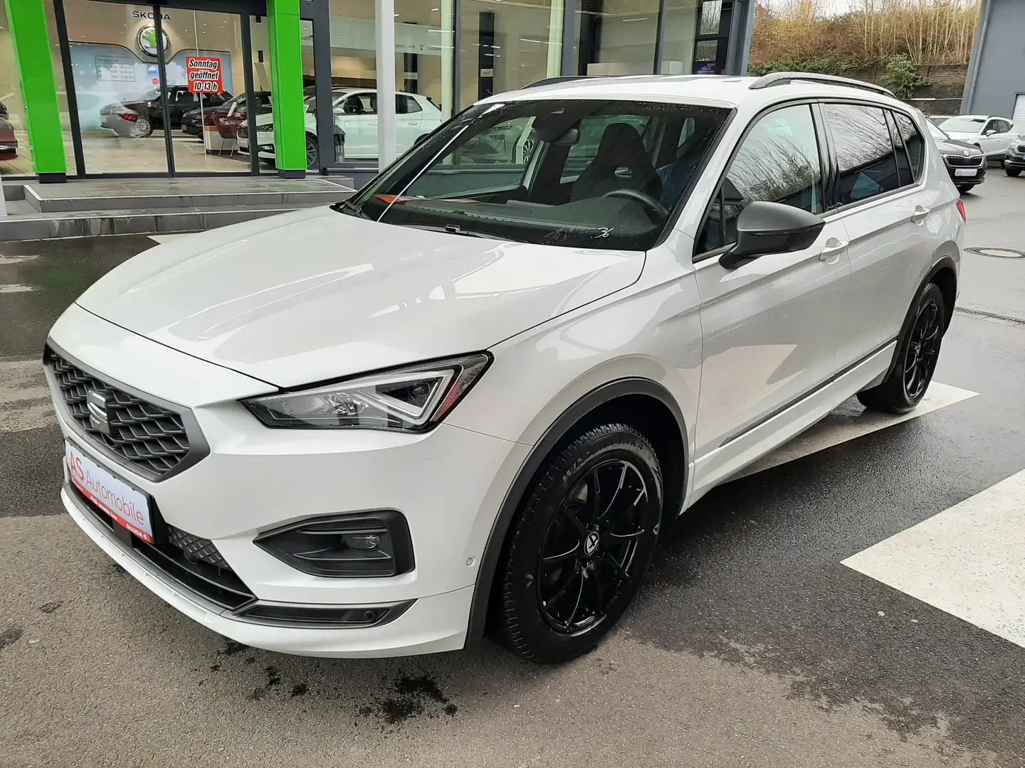 SEAT Tarraco FR *Ihr Seat Vertragspartner* Blanc - 1
